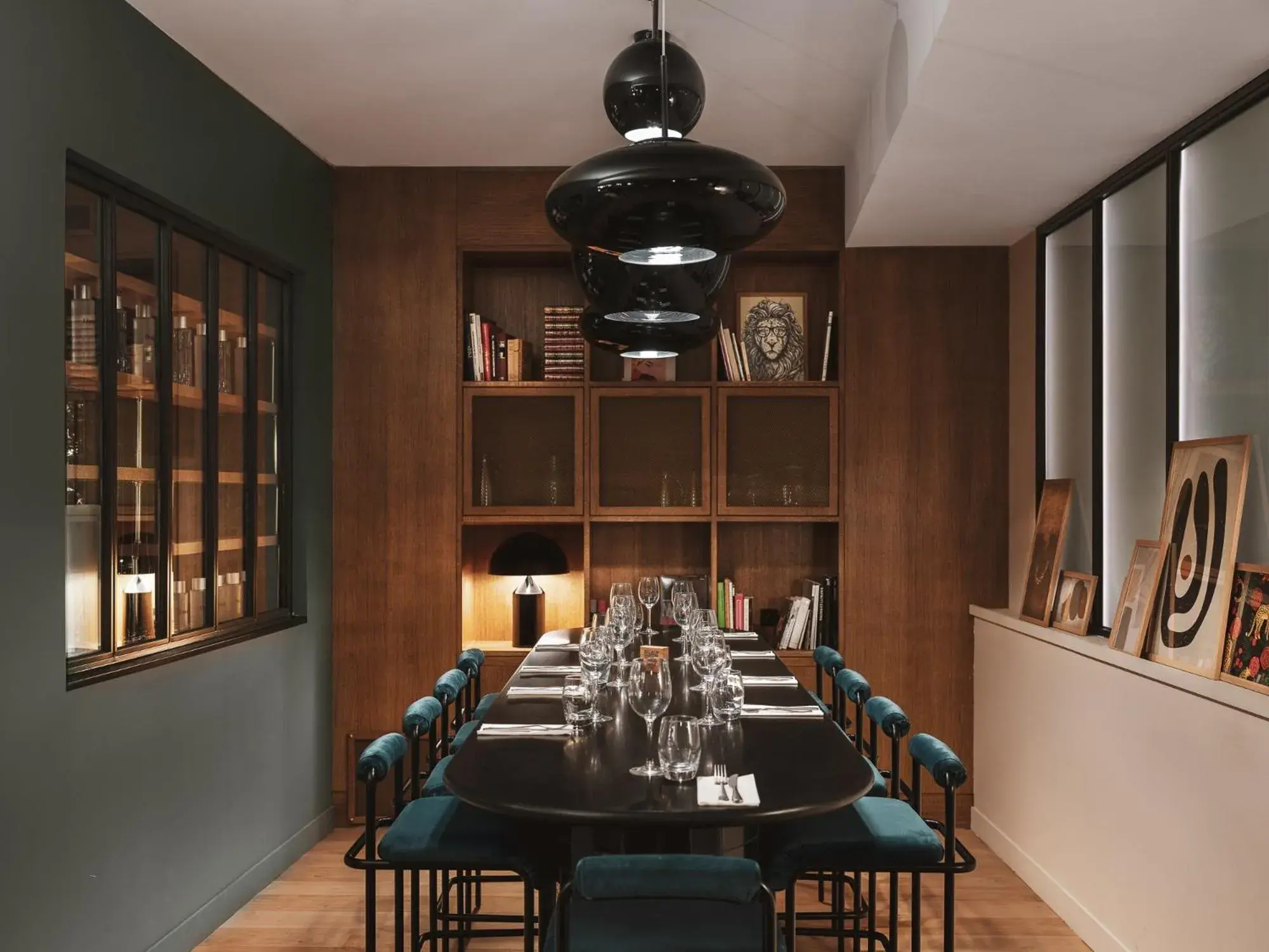 Restaurant/places to eat in Dandy Hotel Restaurant/places to eat in Dandy Hotel