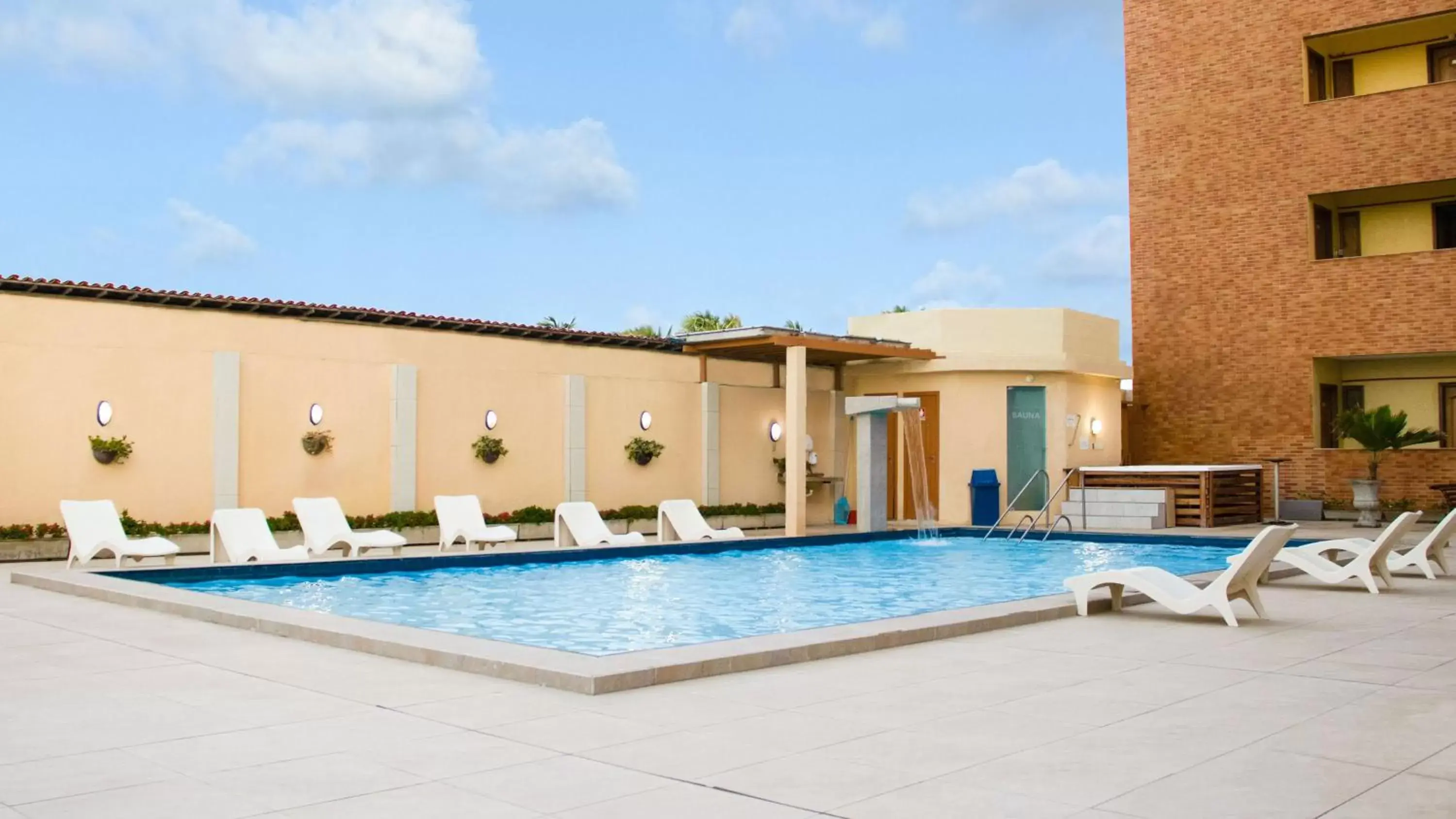 Swimming Pool in Golden Beach Hotel