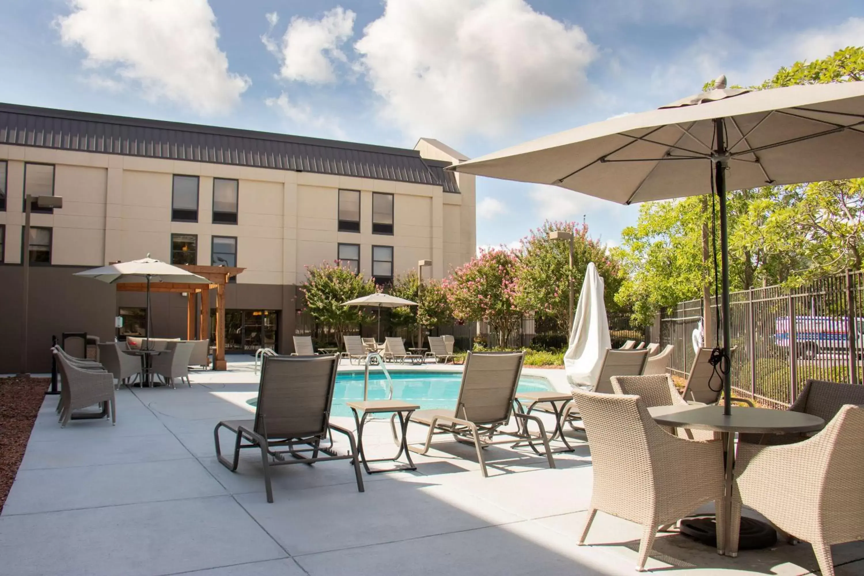 Pool view, Swimming Pool in Hampton Inn Tuscaloosa-University