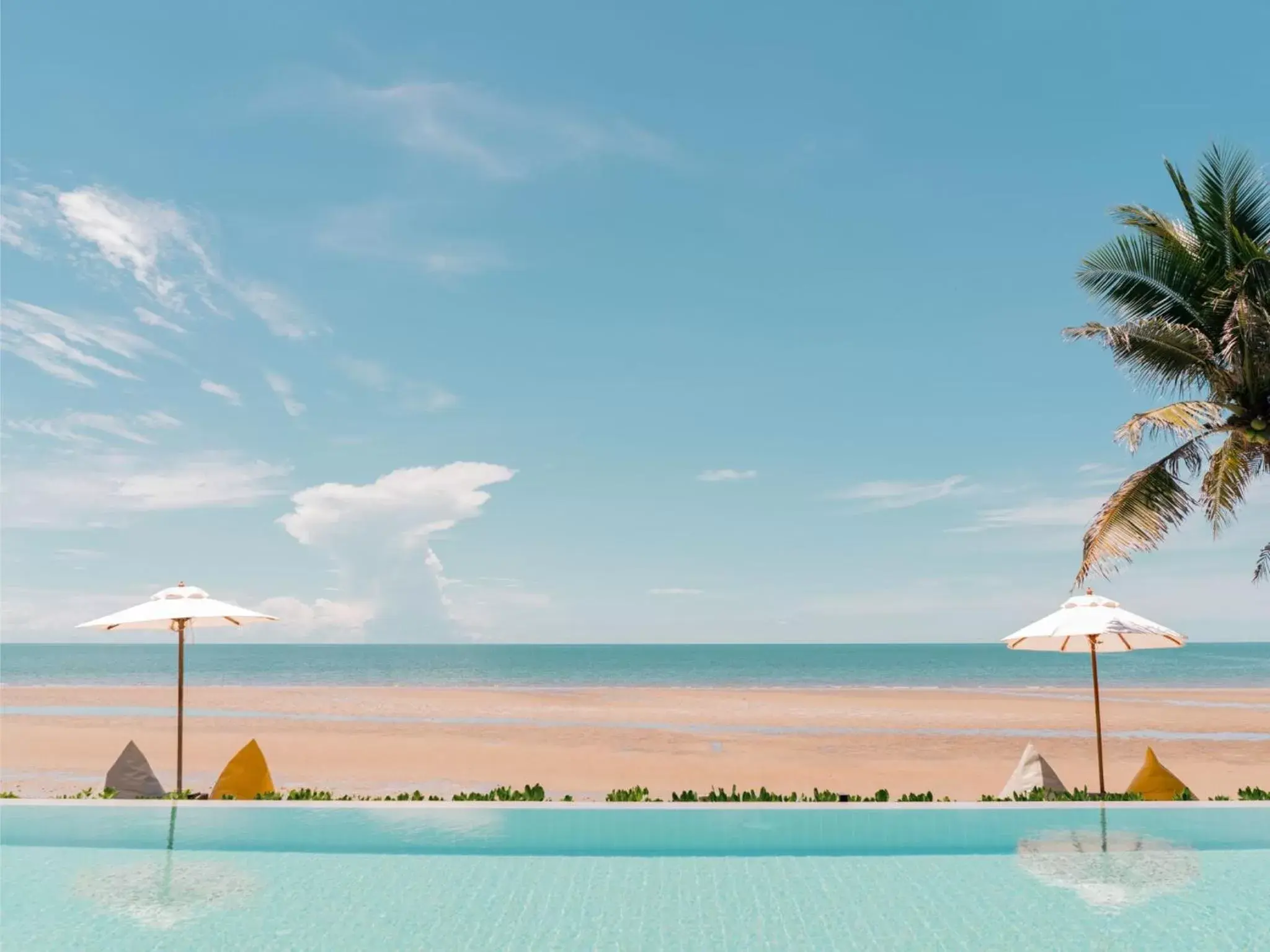 Swimming pool in RELO' The Urban Escape - Huahin