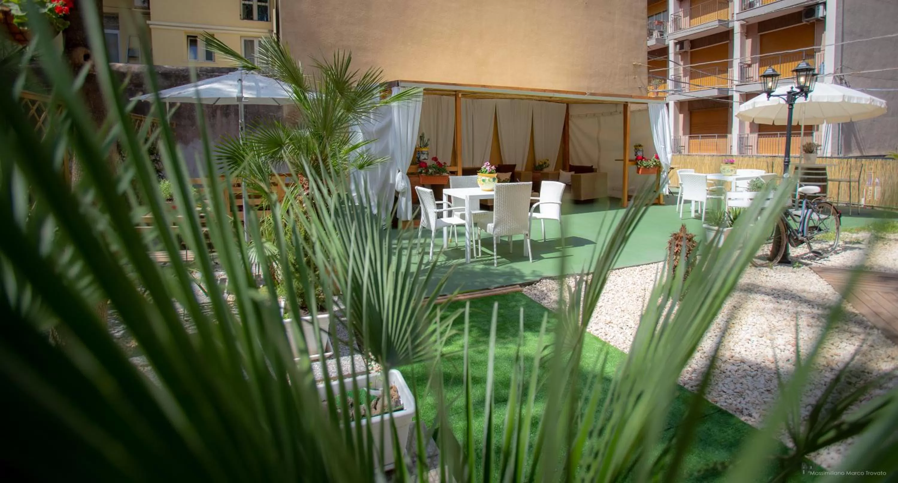 Patio, Swimming Pool in Sicily Luxury B&B