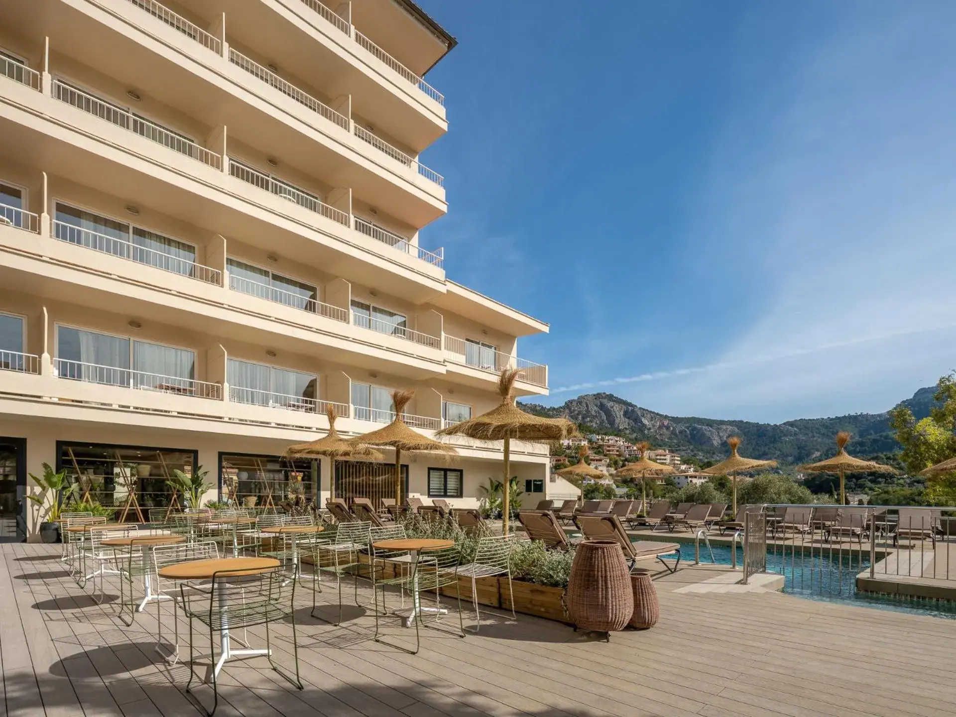 Property building in Hotel Eden Nord Soller Property building in Hotel Eden Nord Soller