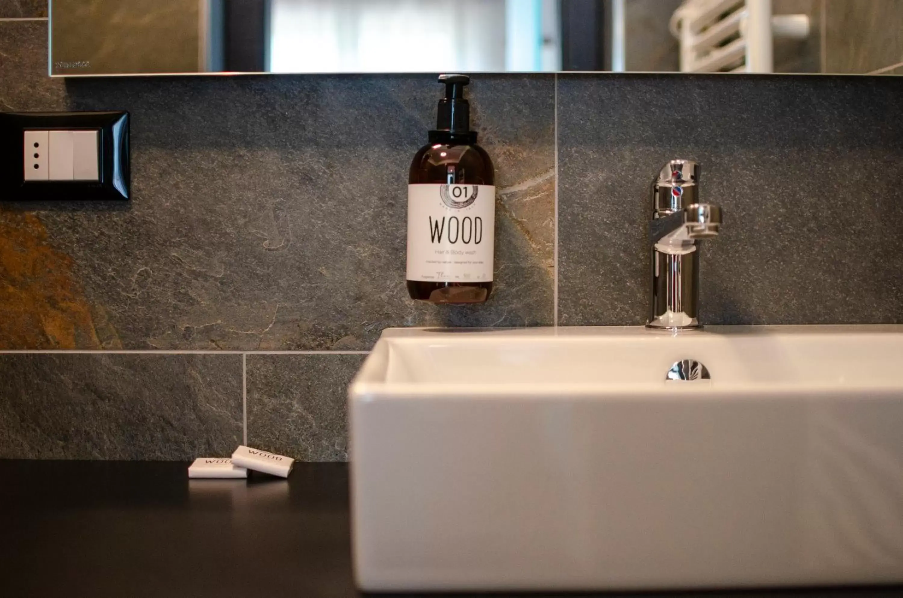 Bathroom in Suàn Hotel