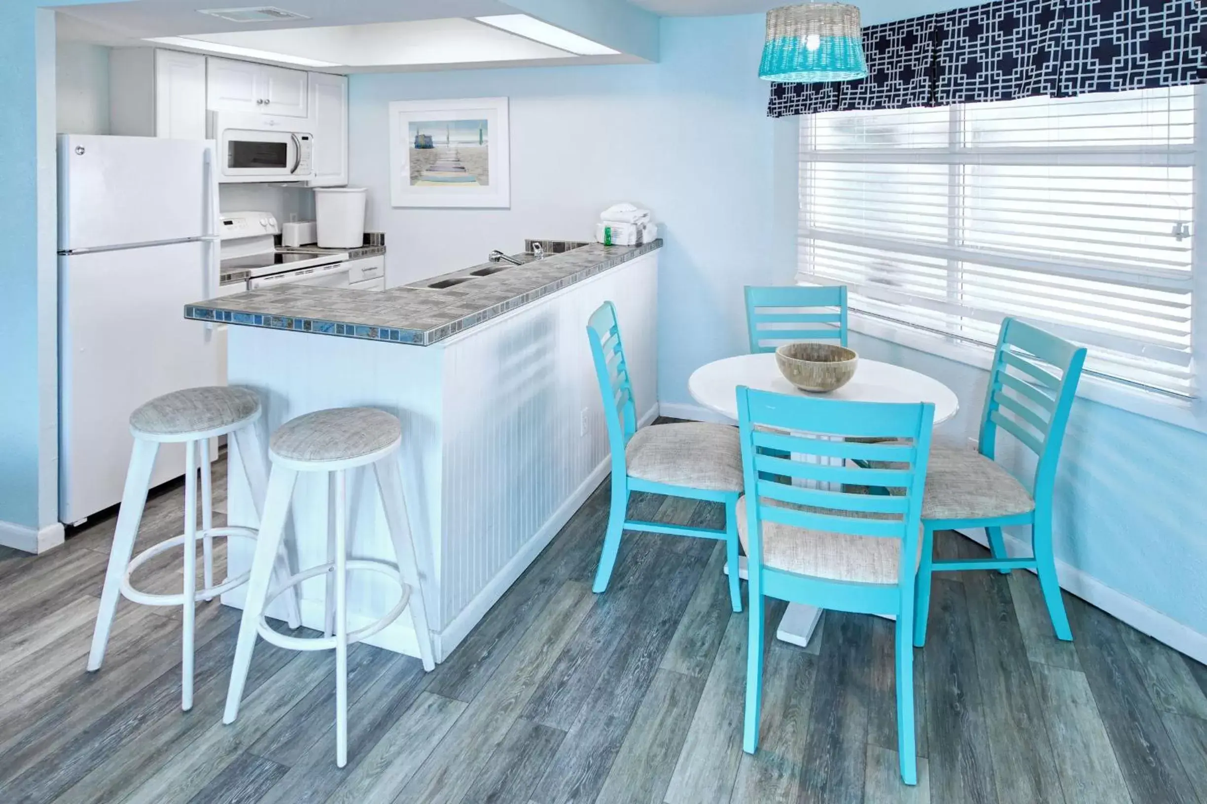 Dining area, Kitchen/Kitchenette in New Smyrna Waves by Exploria Resorts