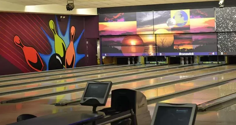 Bowling in The Lodge at Cliff Castle Casino