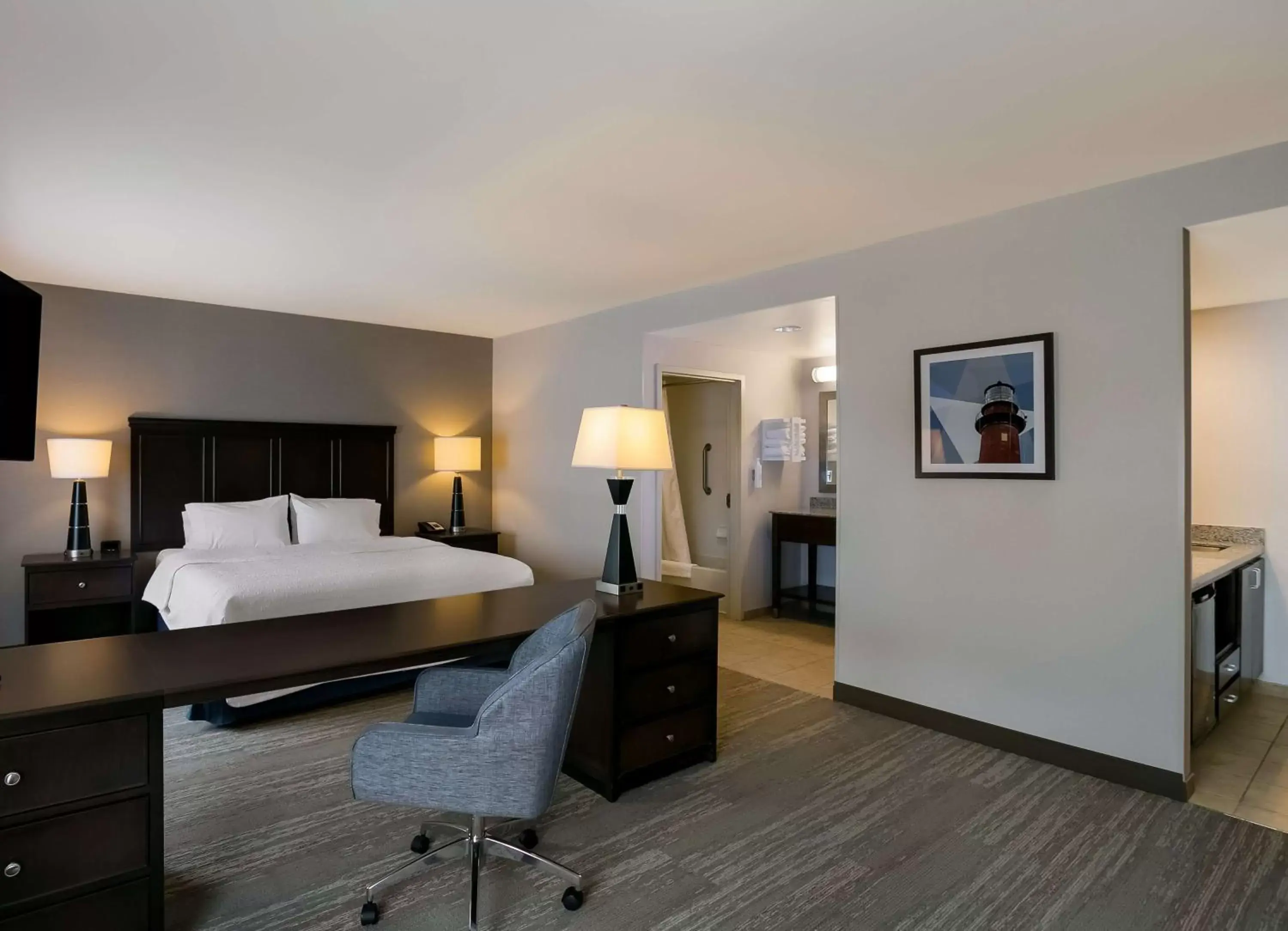 Bedroom, Bed in Hampton Inn & Suites Wilmington Christiana