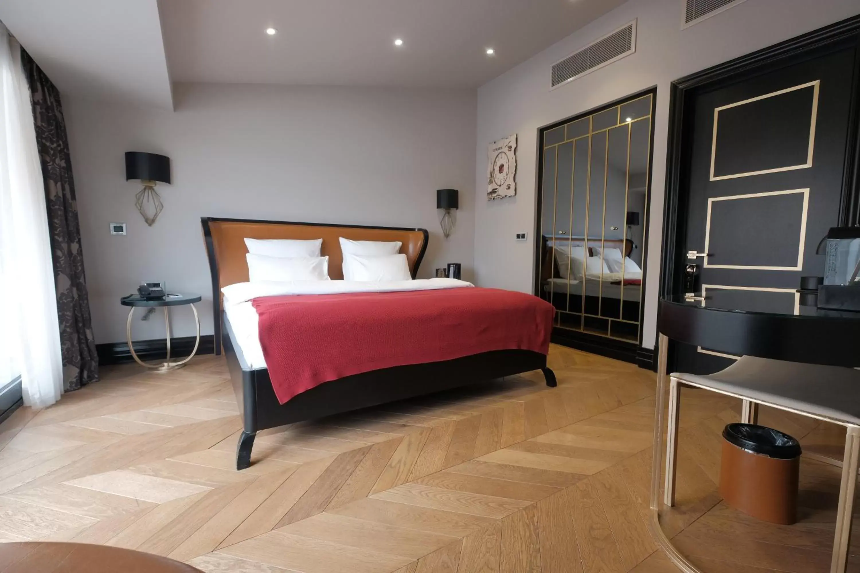 Photo of the whole room, Bed in Nordstern Hotel Galata