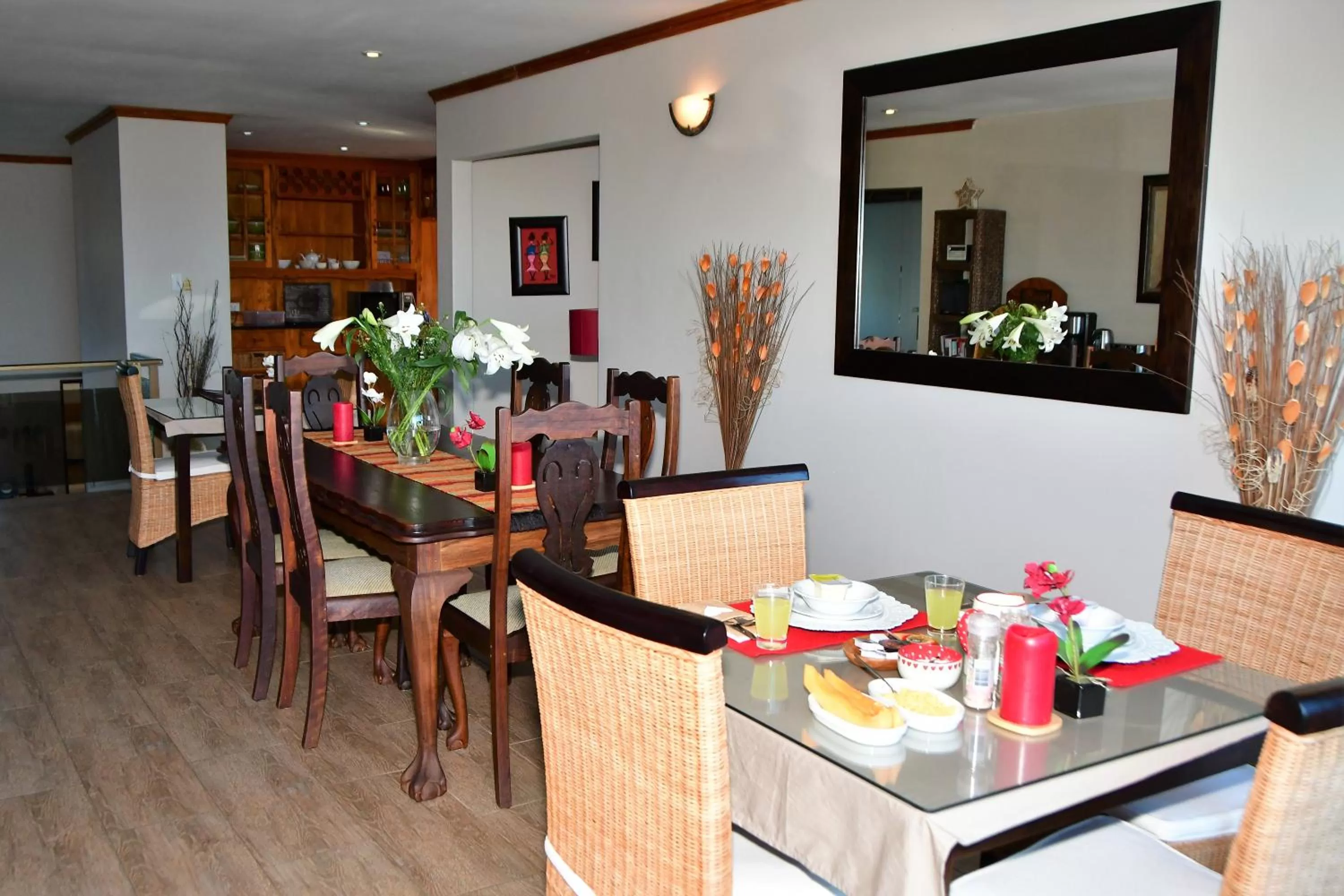 Dining area in Cove View B&B