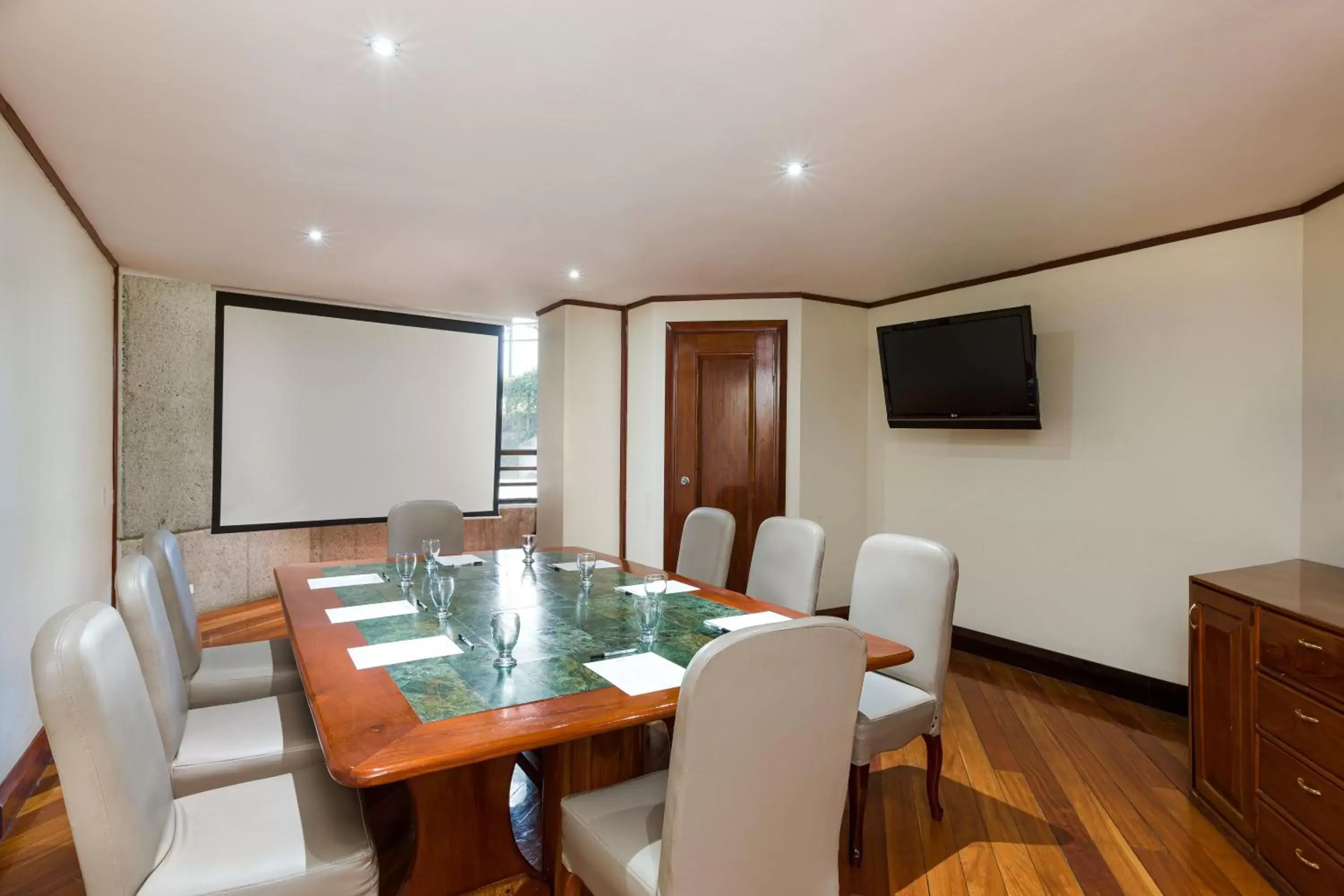 Business facilities in Radisson Hotel San Jose - Costa Rica