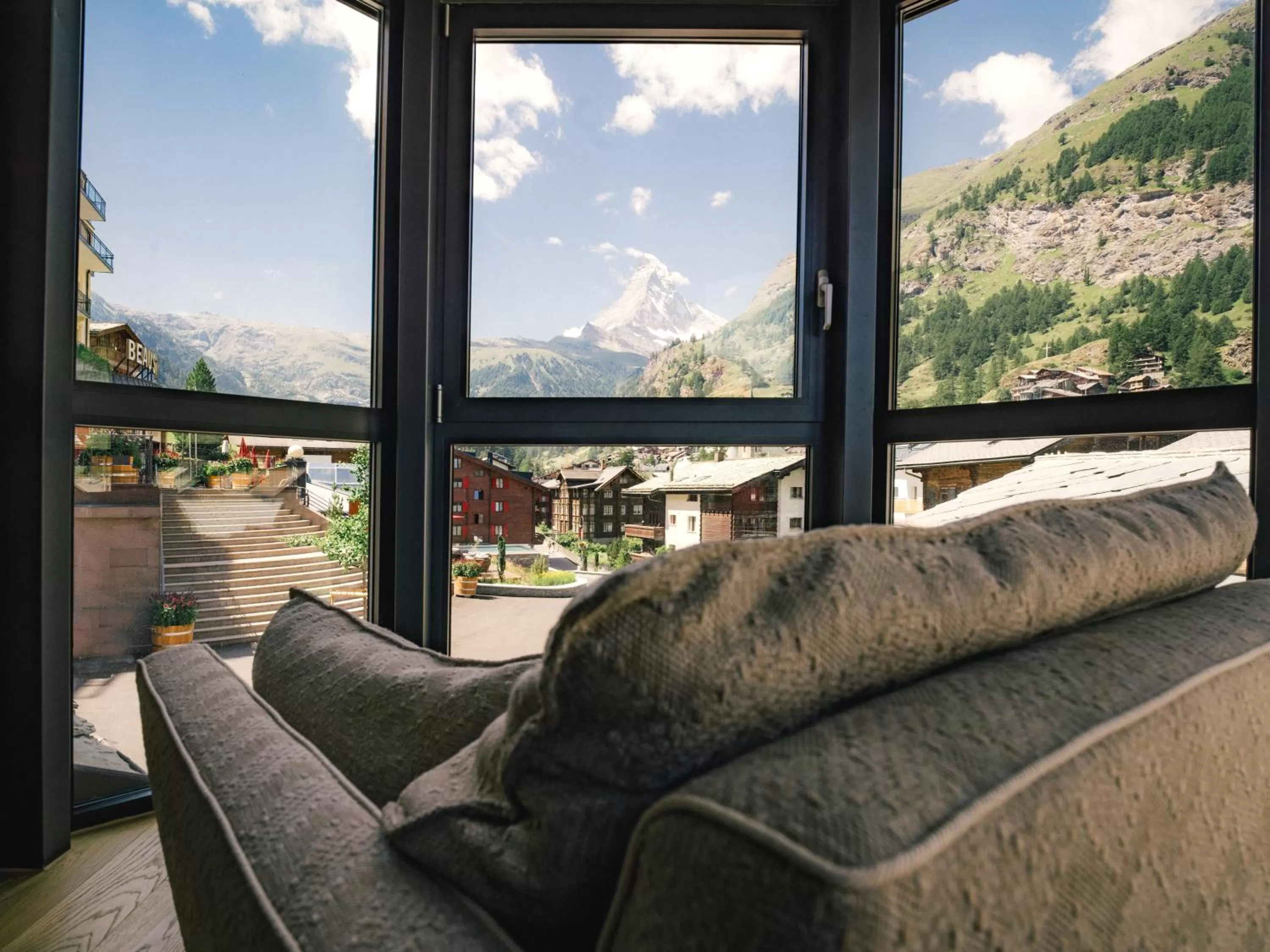 Mountain view in BEAUSiTE Zermatt