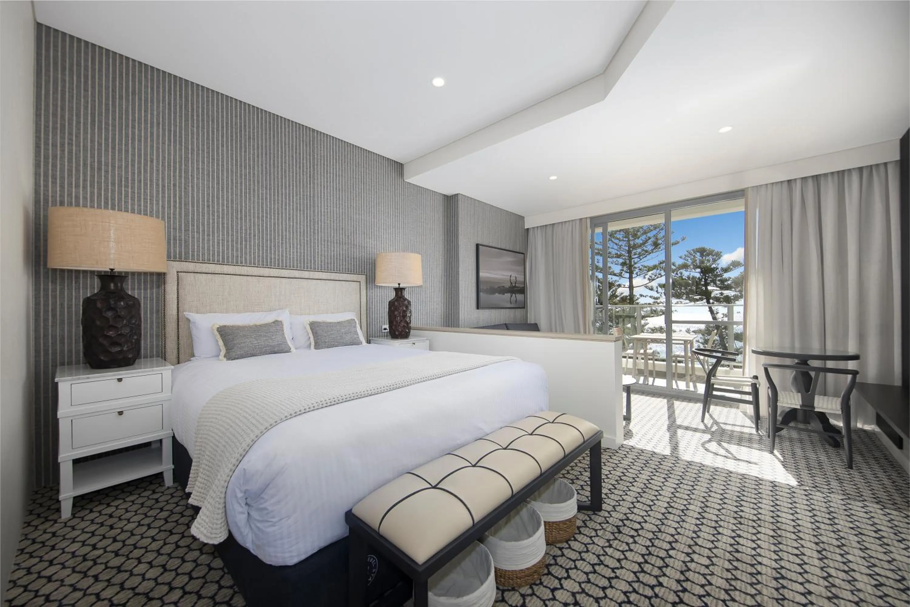 Bed in Peppers Manly Beach