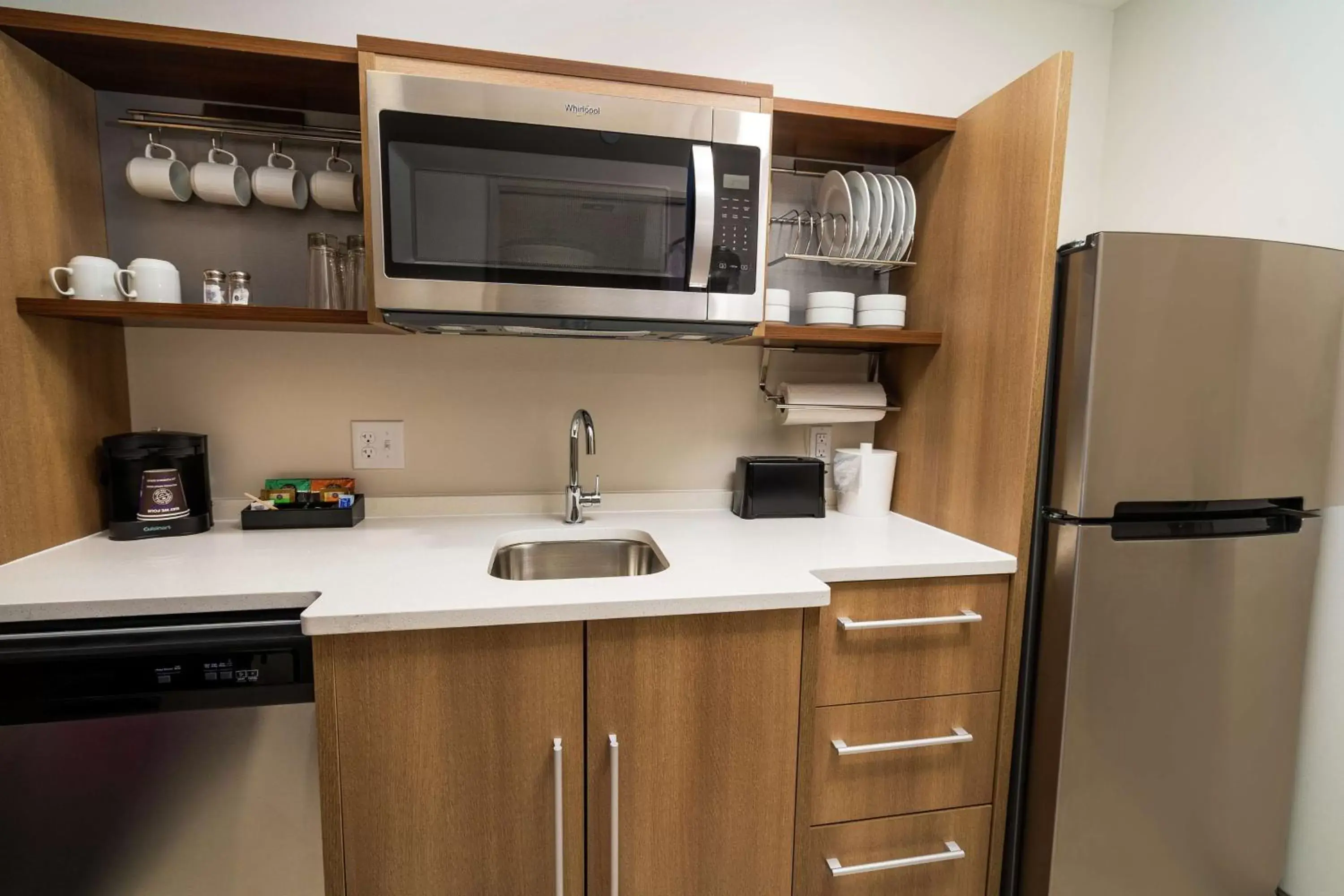 Kitchen or kitchenette, Kitchen/Kitchenette in Home2 Suites By Hilton San Antonio At The Rim, Tx