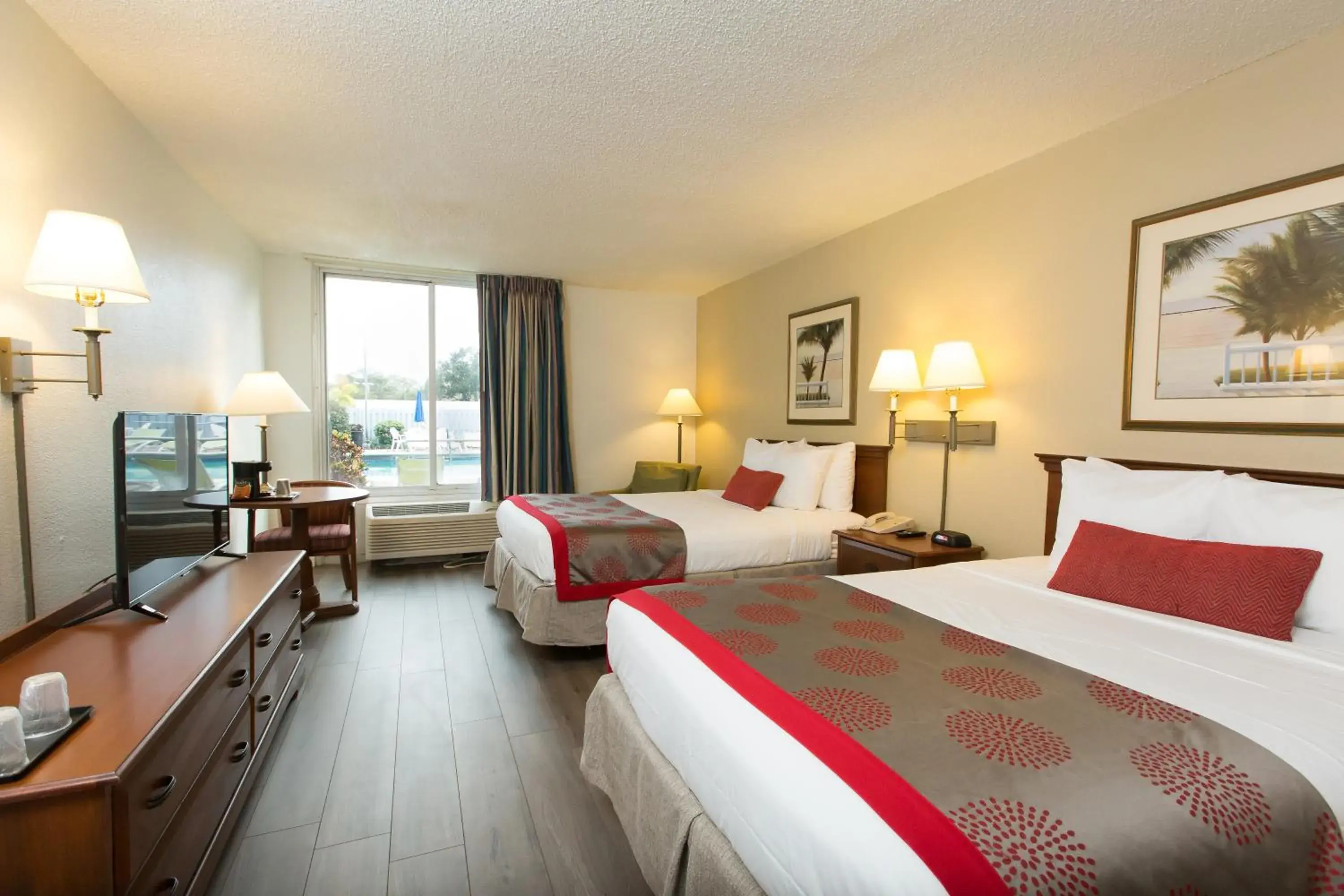 Comfort Double Room in Plaza Hotel Fort Lauderdale
