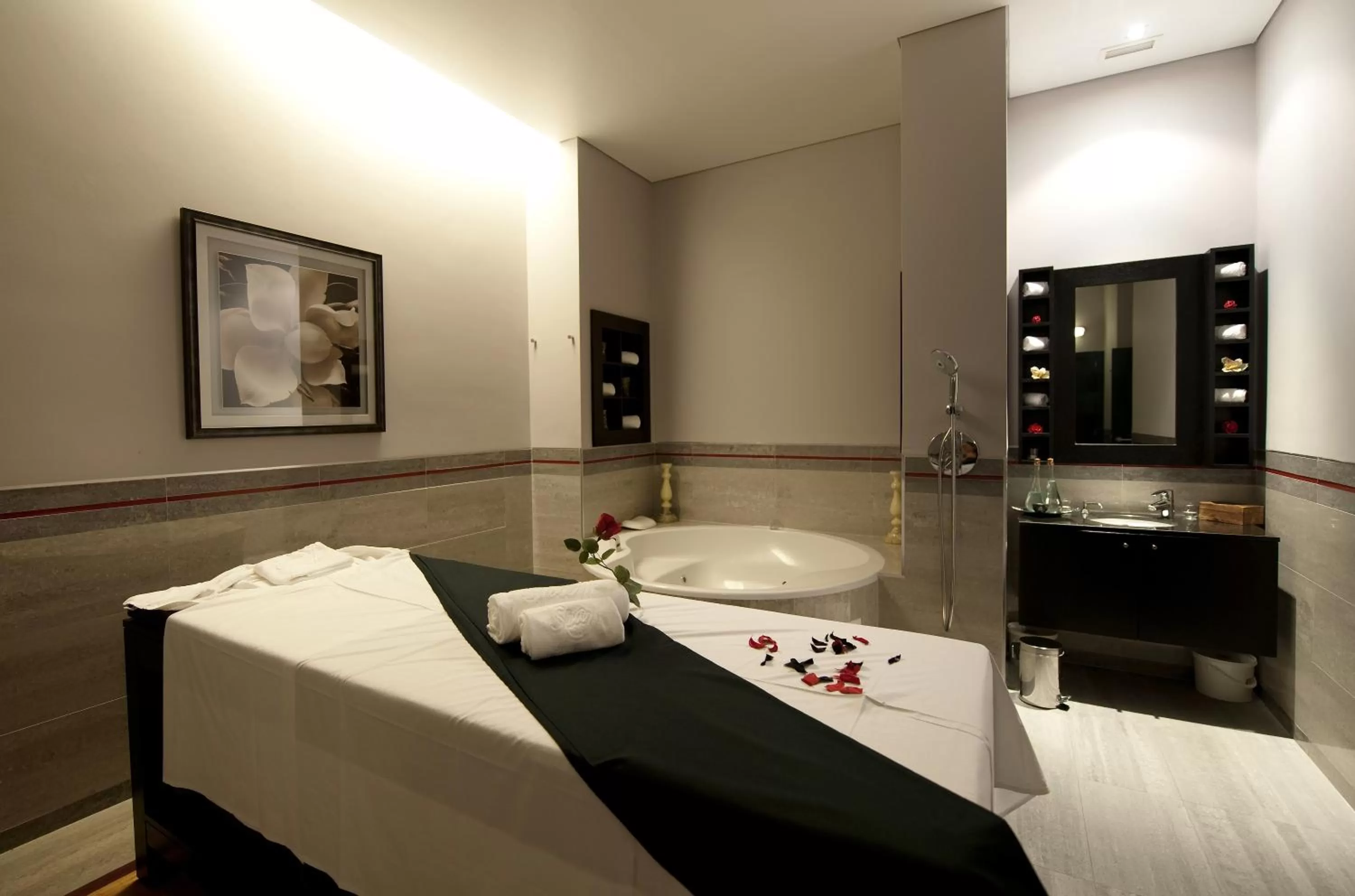 Spa and wellness centre/facilities, Bed in Vila Gale Lagos