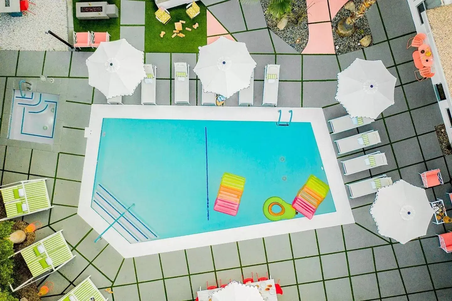 The Wesley by AvantStay Mid-Century Modern Oasis with Pool The Wesley by AvantStay Mid-Century Modern Oasis with Pool