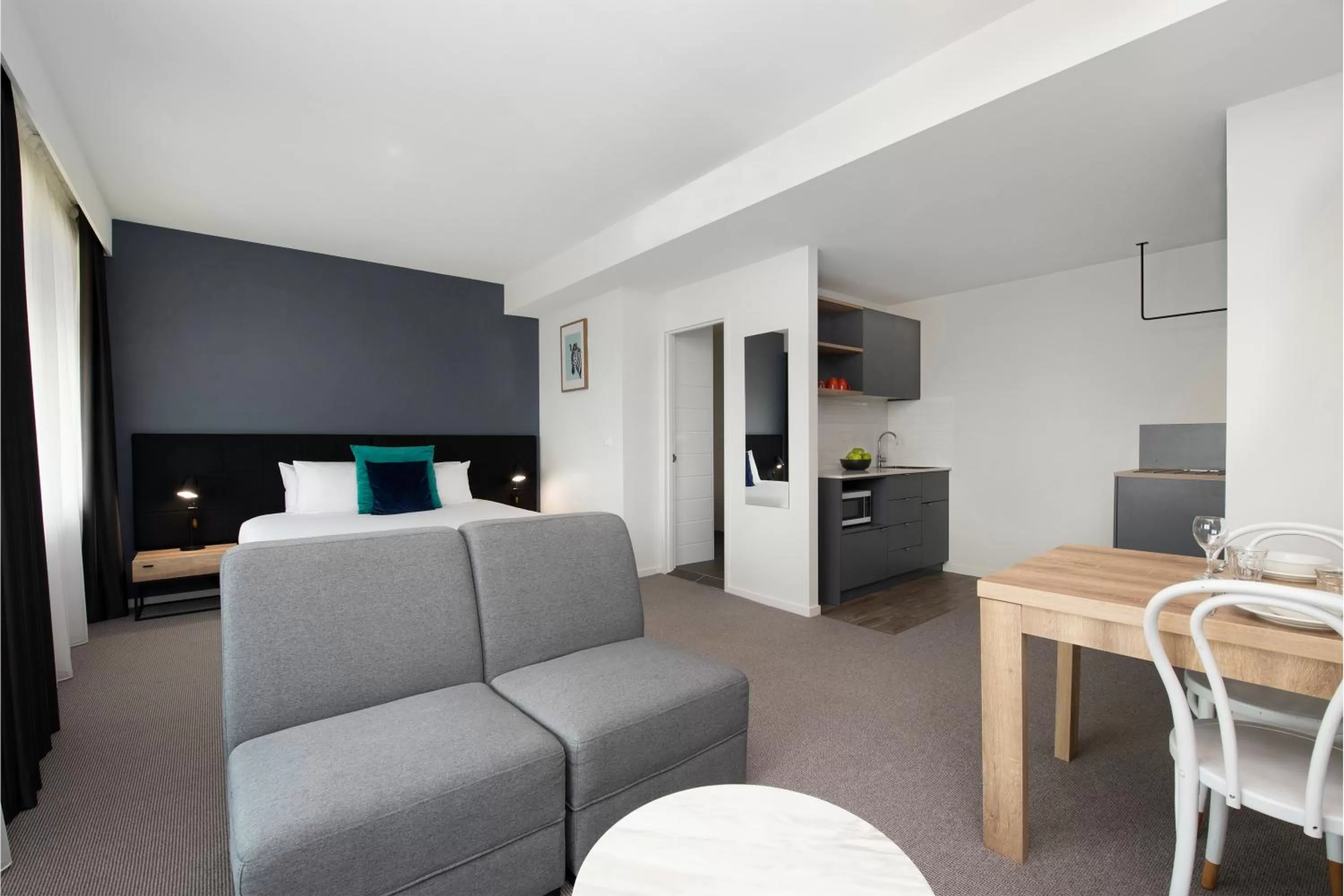 Deluxe Two-Bedroom Suite in Mantra MacArthur Hotel