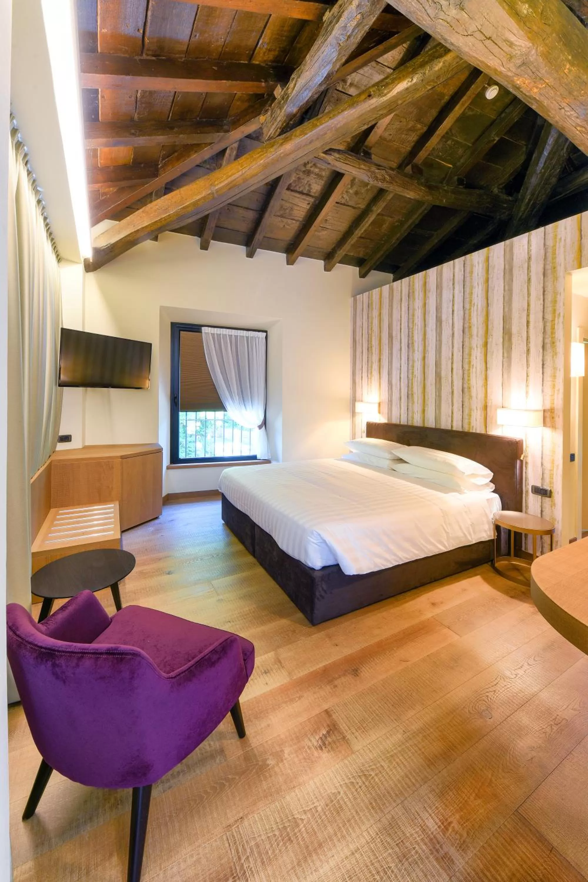 Area and facilities, Bed in Relais & Spa Castello di Casiglio