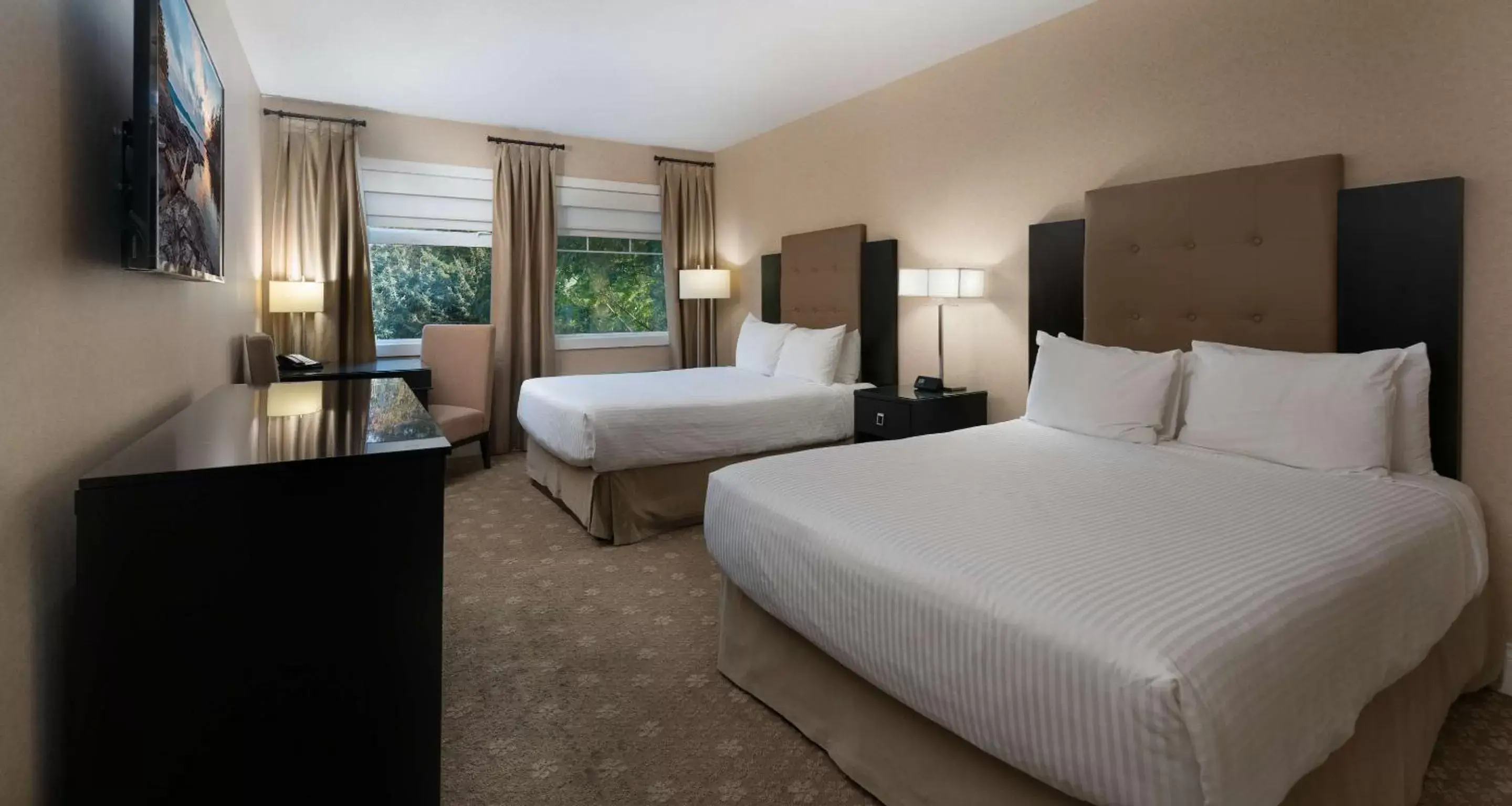 Bedroom in Prestige Oceanfront Resort, WorldHotels Luxury
