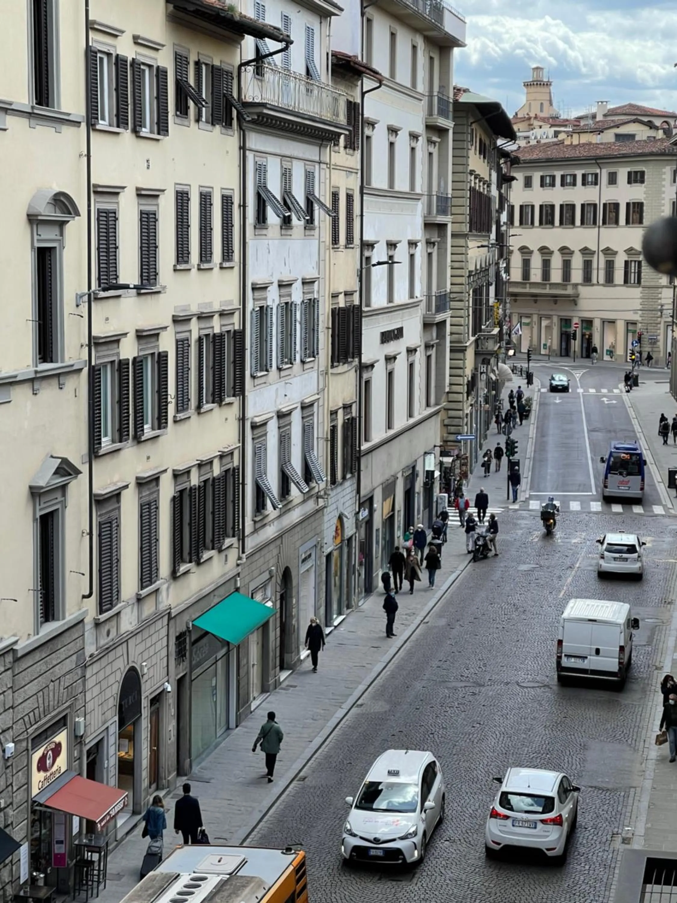 Neighbourhood in Hotel Lombardia