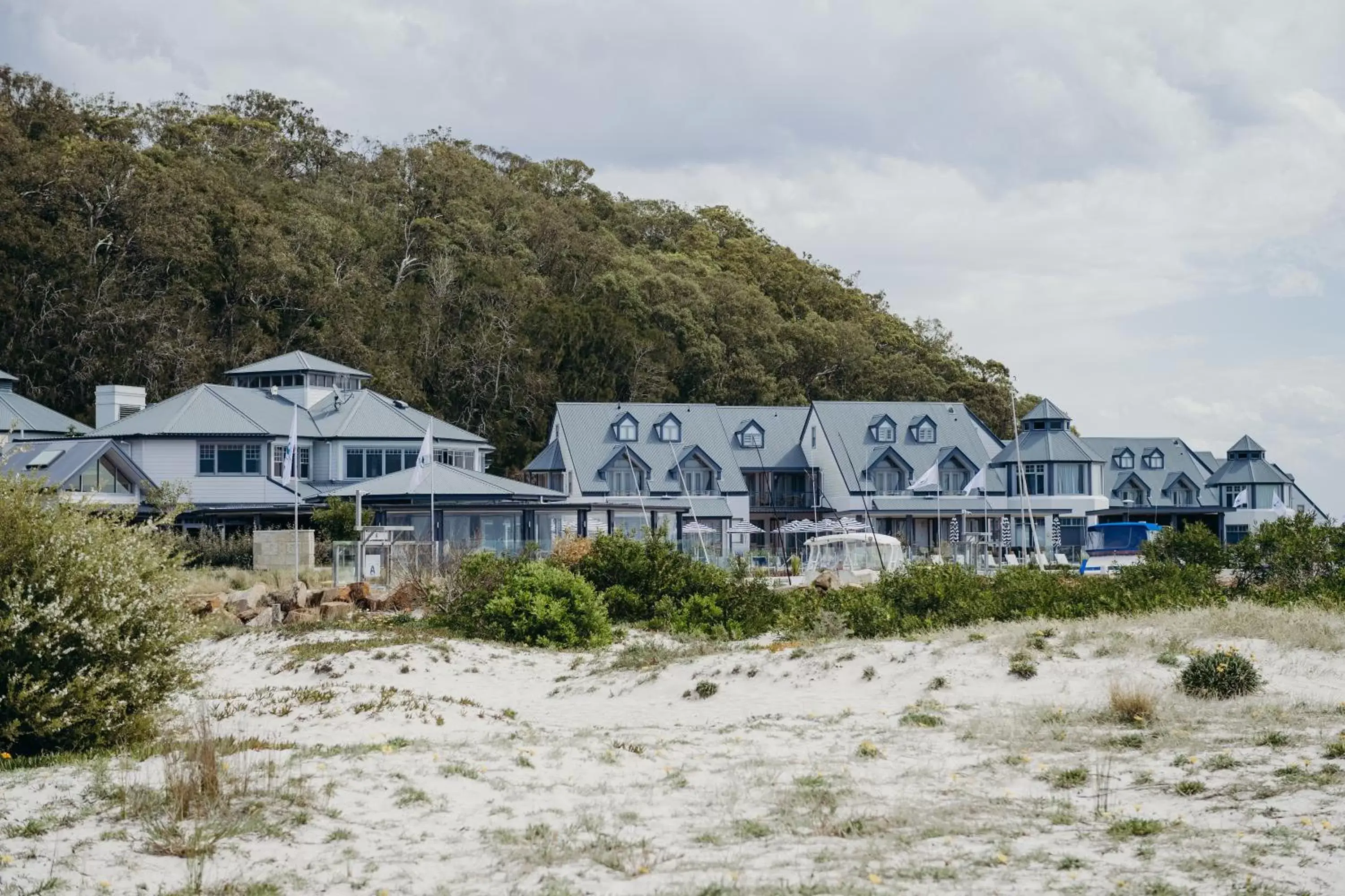 Property building in Anchorage Port Stephens Property building in Anchorage Port Stephens