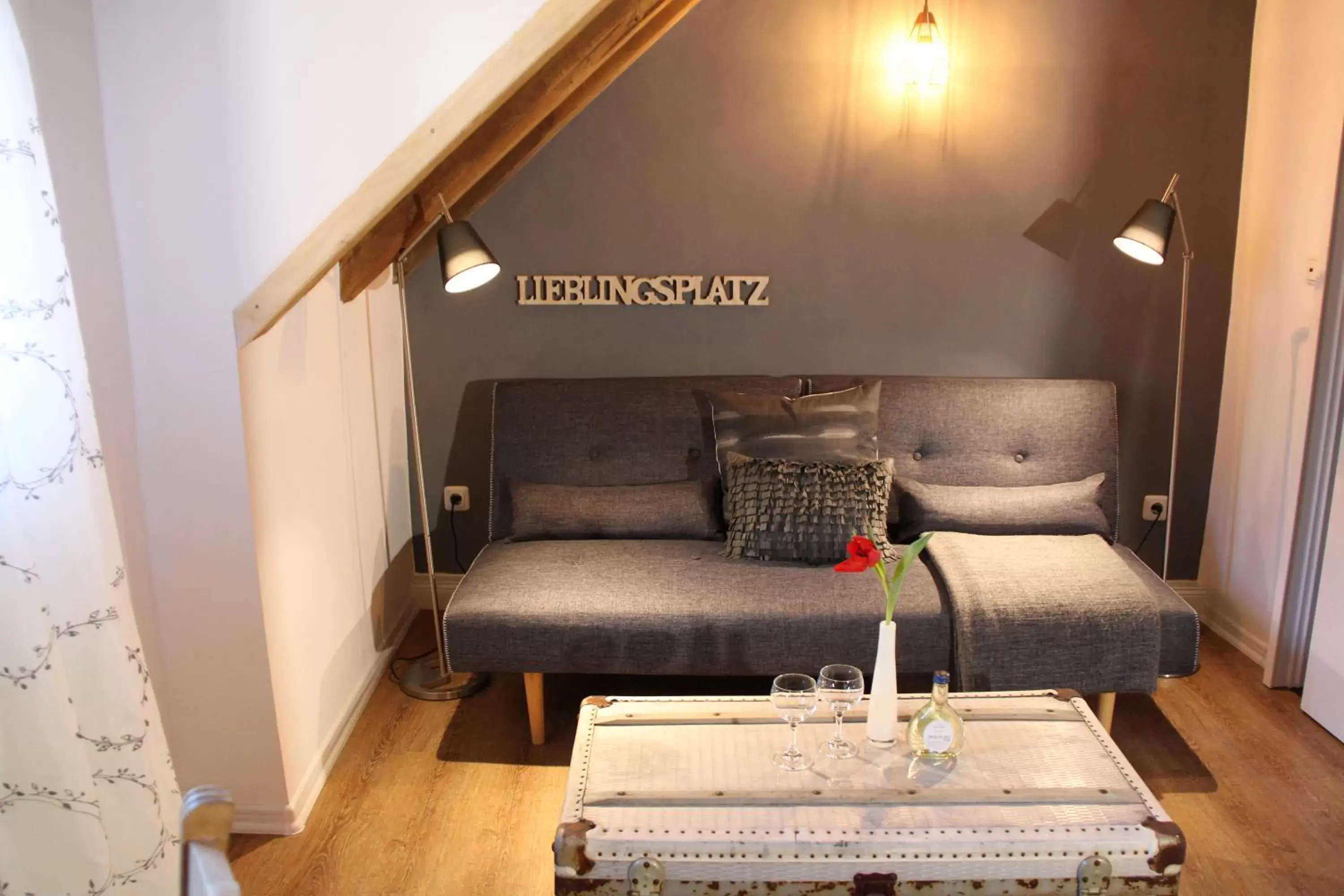 Deluxe Double Room in Weinhotel Oechsle & Brix Deluxe Double Room in Weinhotel Oechsle & Brix