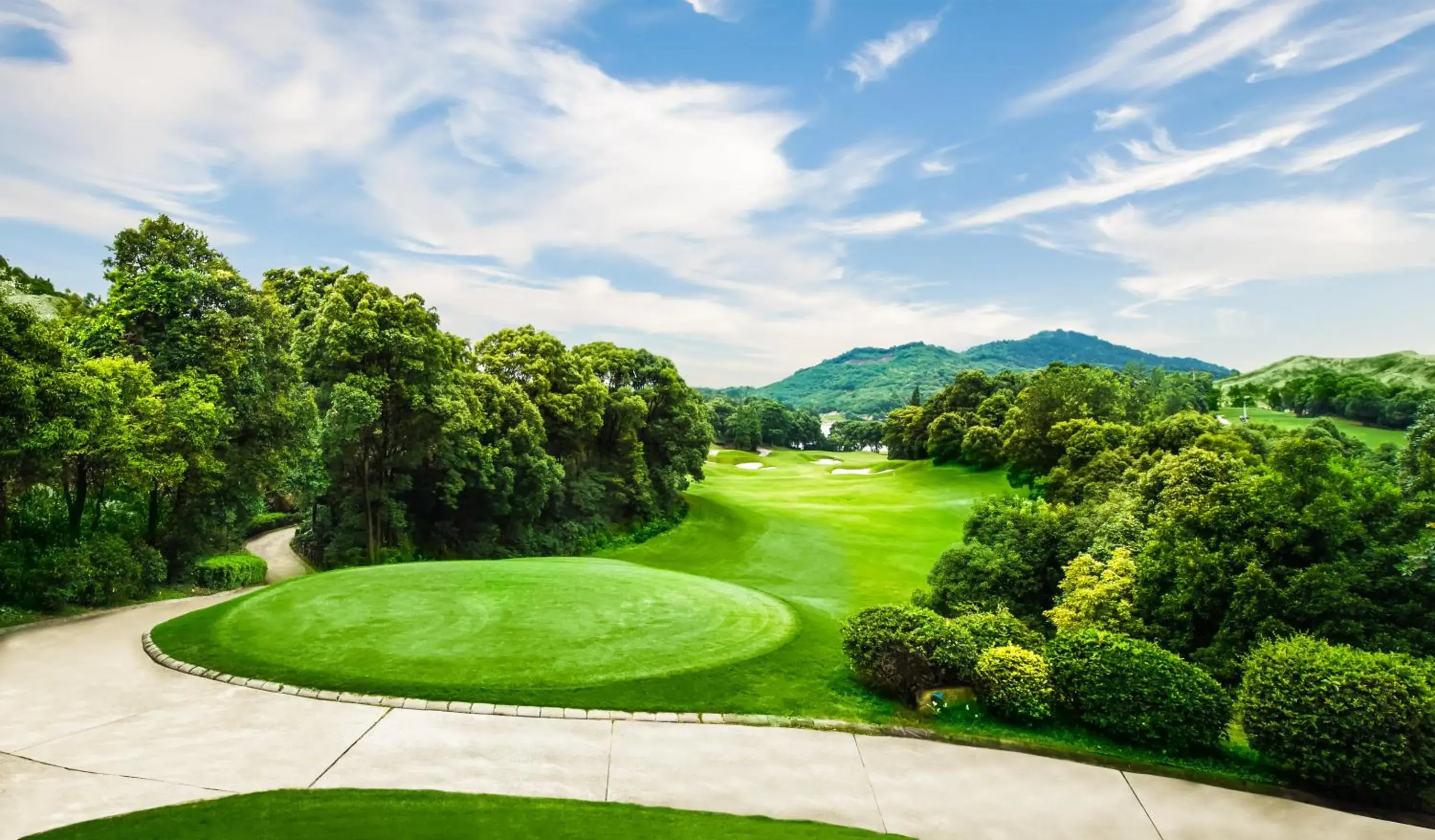 Nearby landmark, Golf in InterContinental Changsha, an IHG Hotel