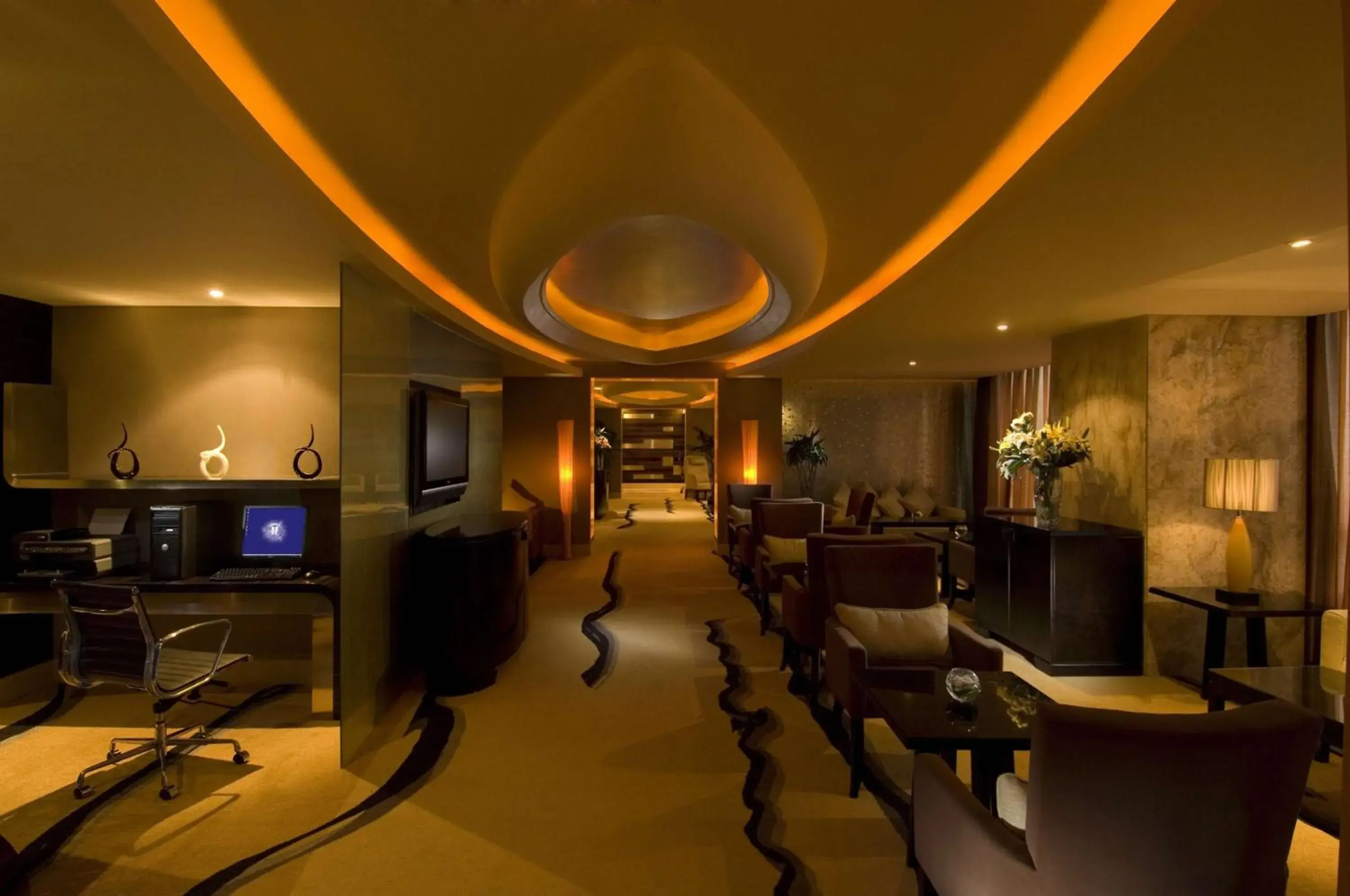Lounge or bar in Hilton Hefei