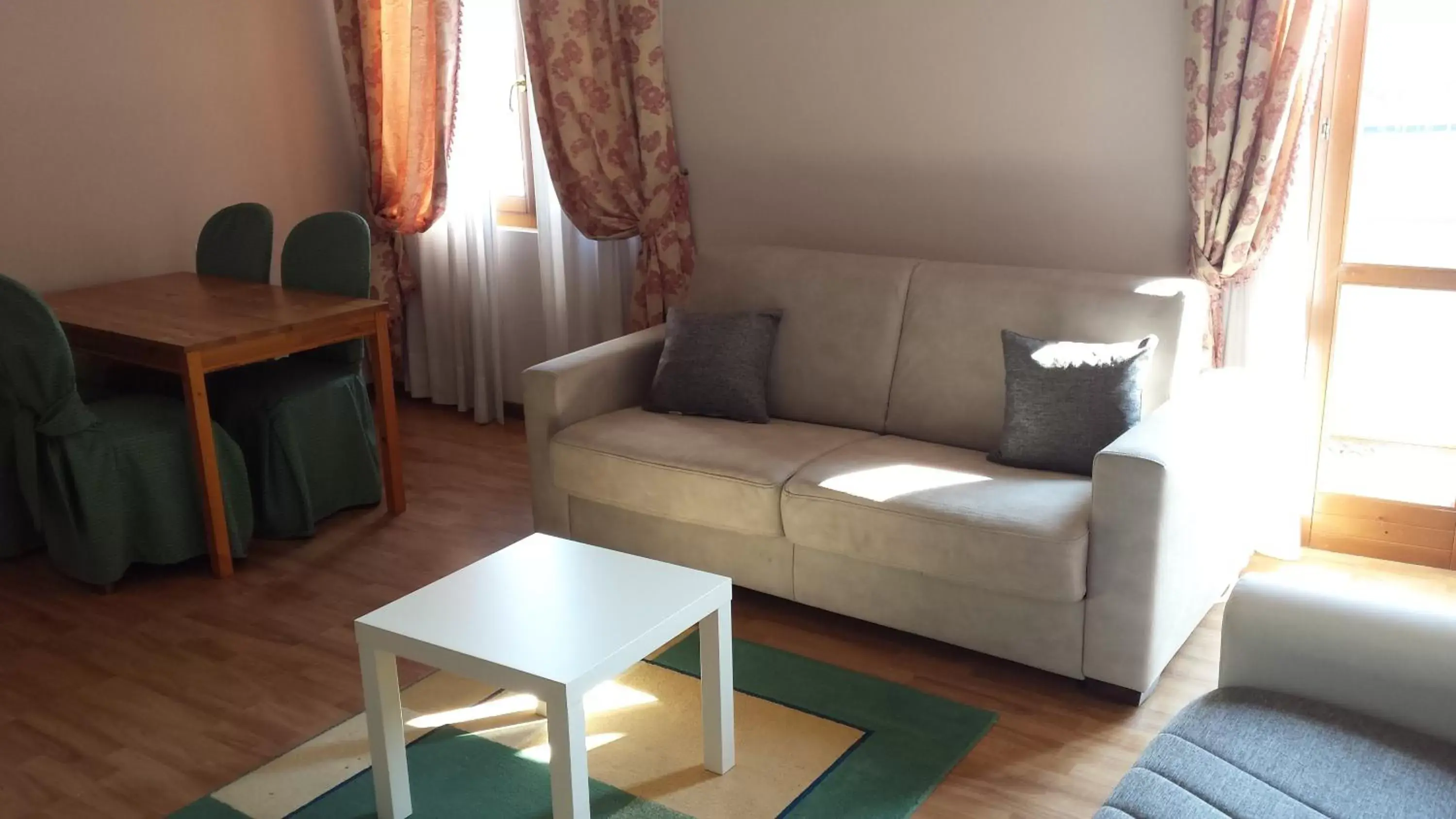 Living room, Seating Area in Garda Sol SPA Hotel & Appartamenti