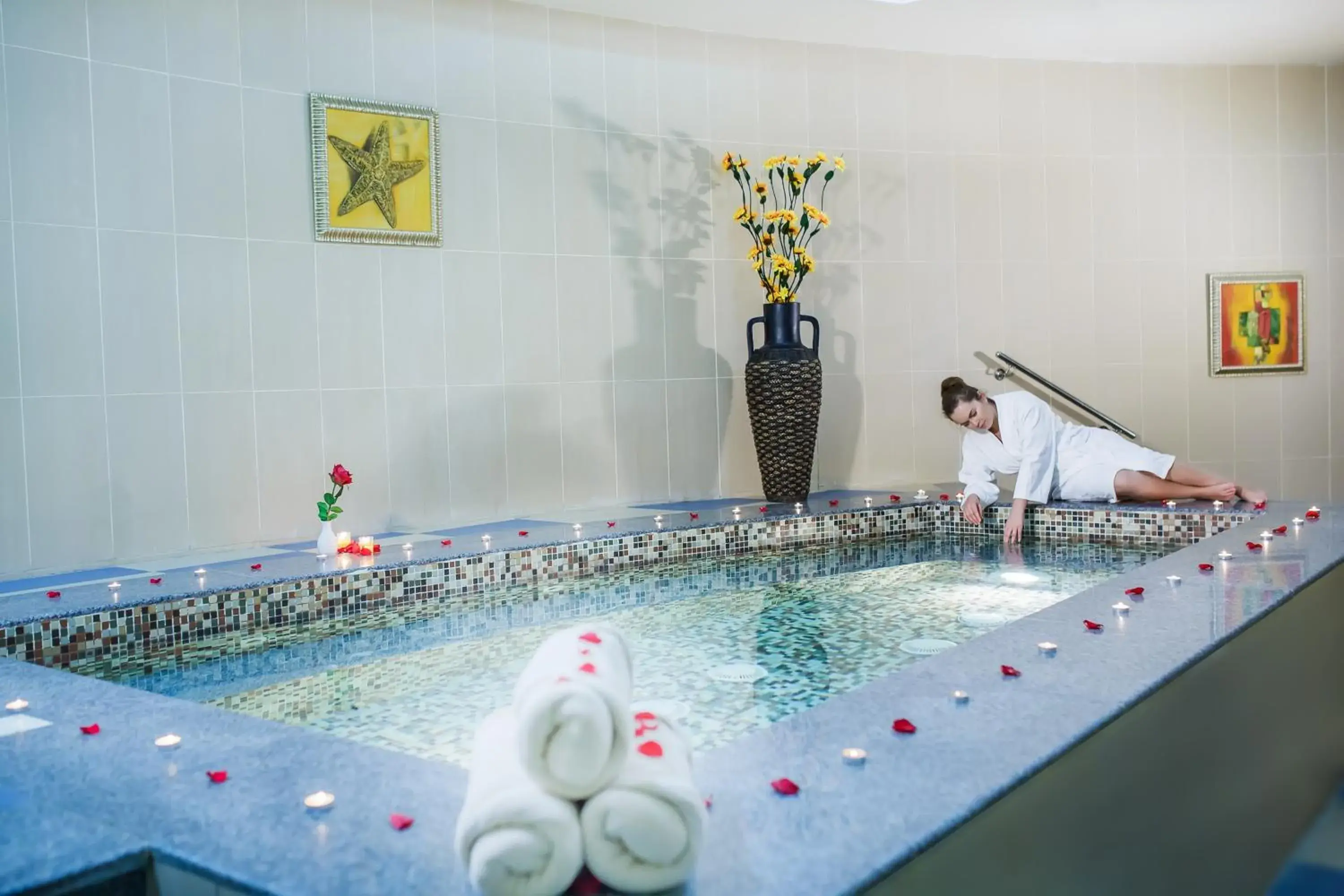 Hot Tub in Concorde Fujairah Hotel