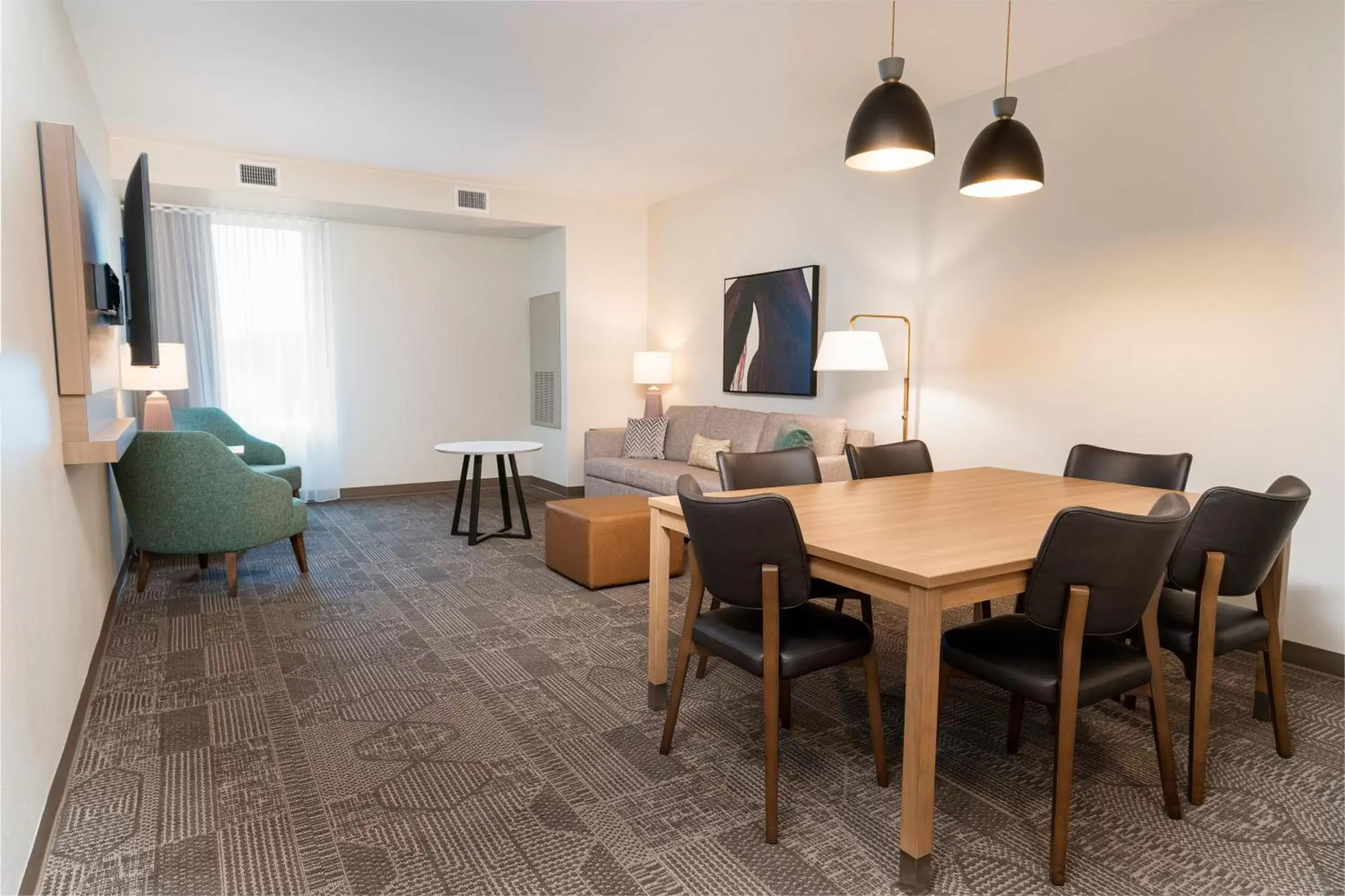 Dining Area in Staybridge Suites - Nashville - Vanderbilt, an IHG Hotel