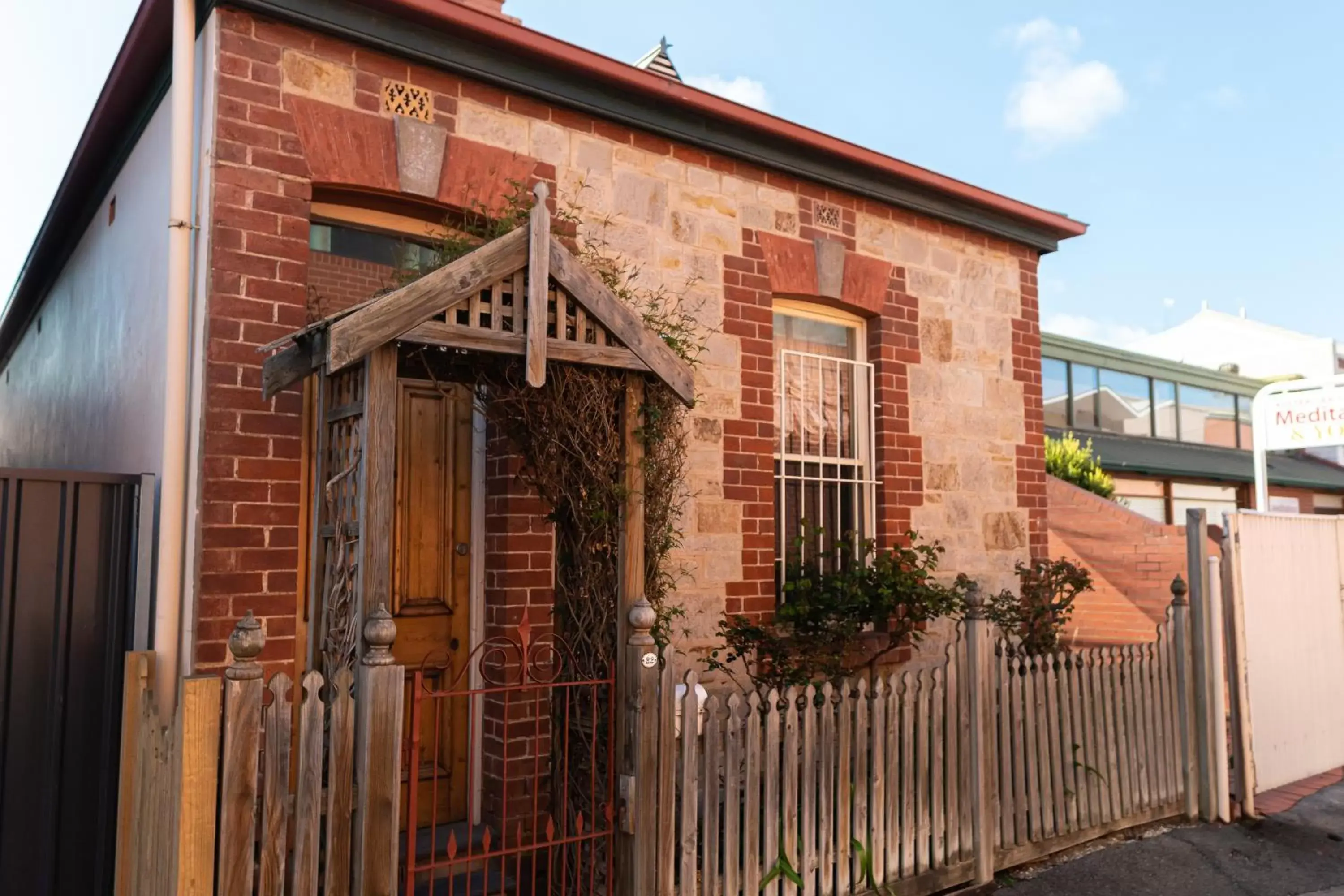Facade/entrance, Property Building in North Adelaide Heritage Cottages & Apartments