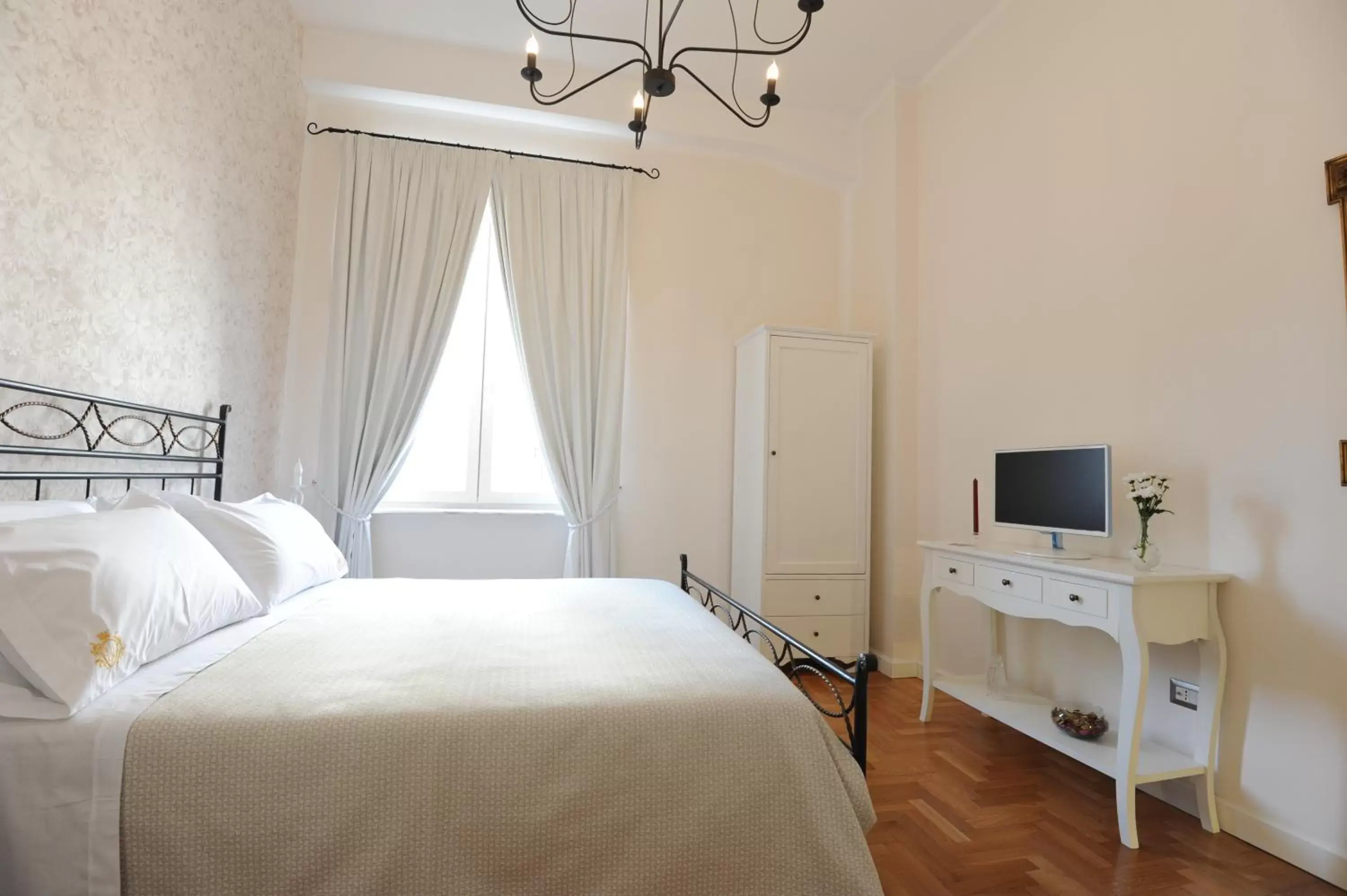 Bedroom, Bed in Residenza Borbonica