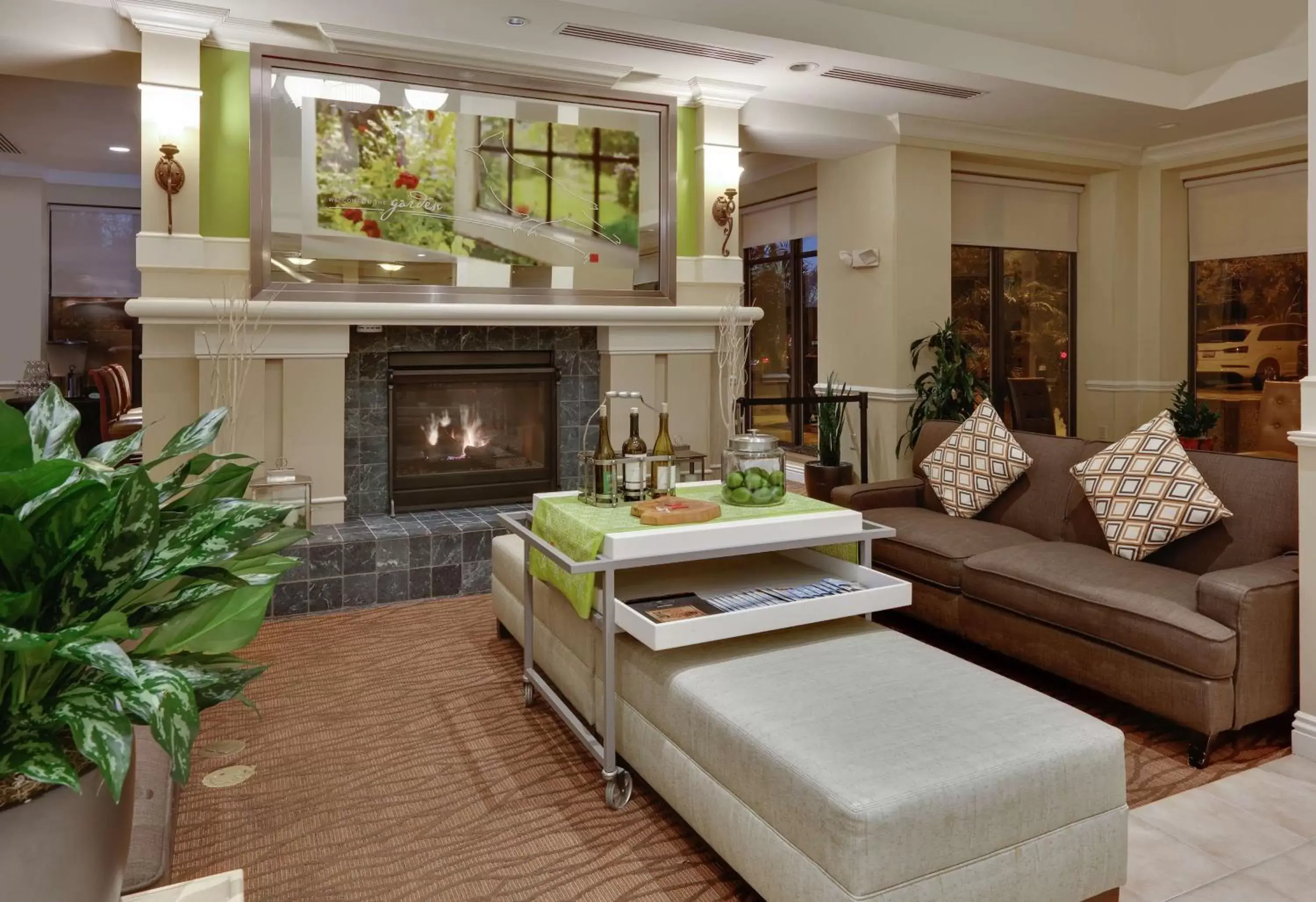 Lobby or reception, Seating Area in Hilton Garden Inn San Diego Del Mar