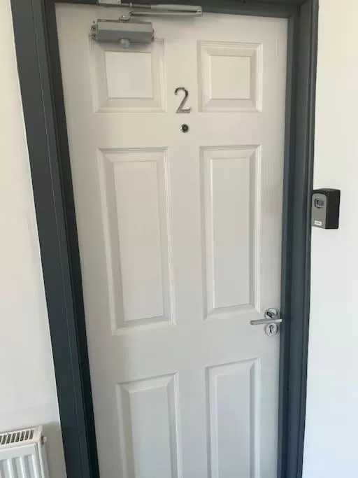 Facade/entrance in Newly refurbished studio, great location 8 studios