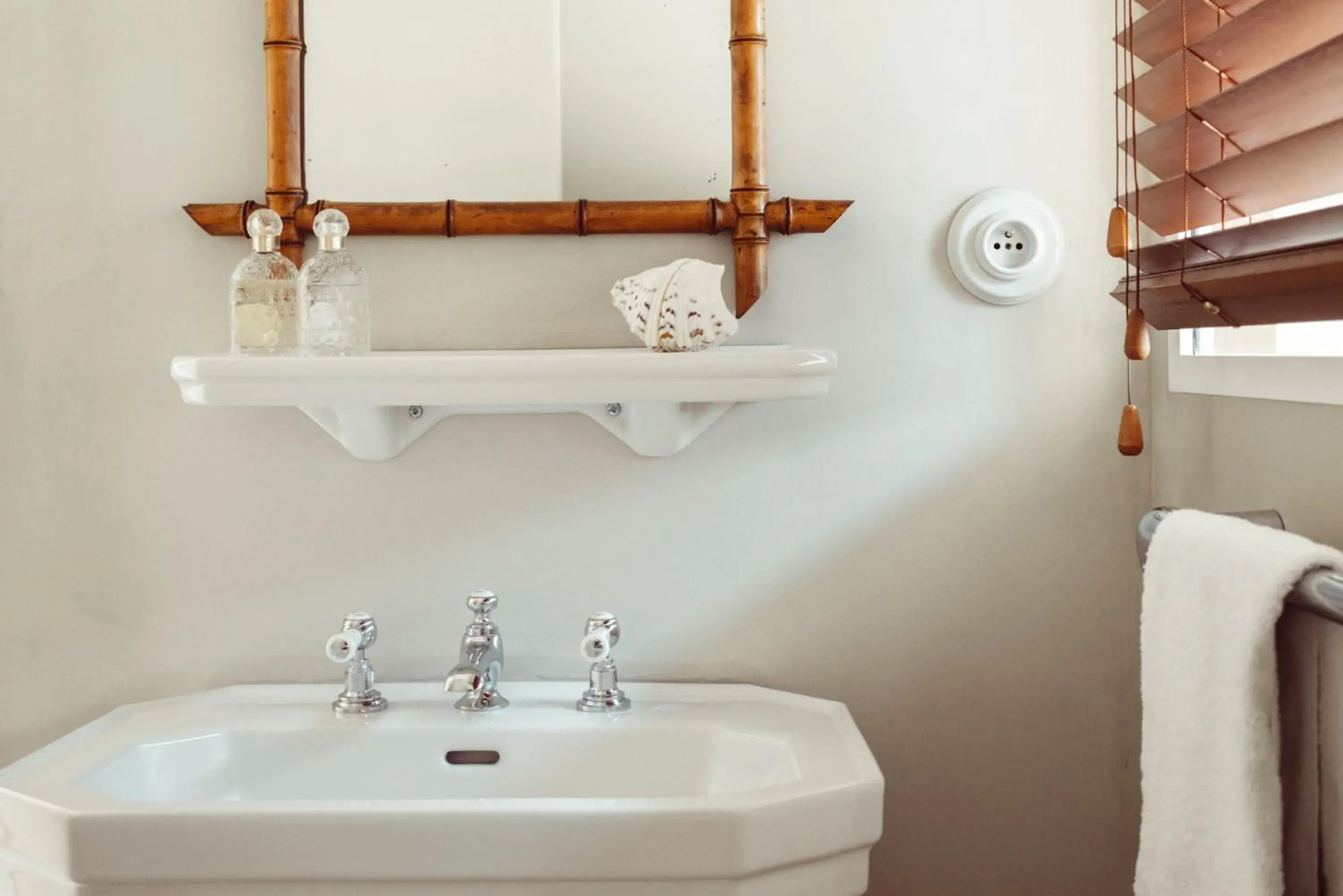 Bathroom in Hôtel Monsieur Aristide