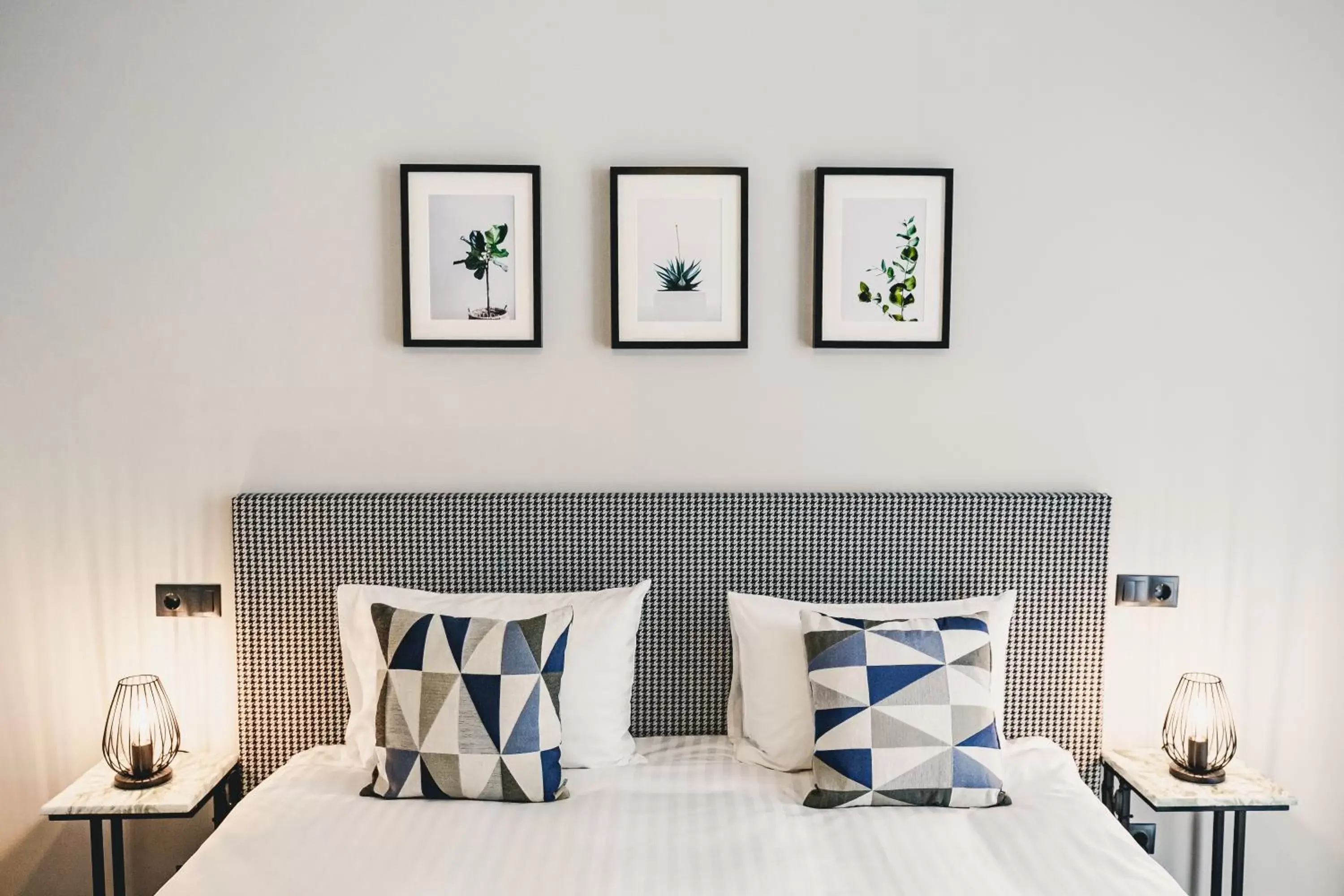 Bed in Hermanns Hotel & Spa Sibiu Bed in Hermanns Hotel & Spa Sibiu