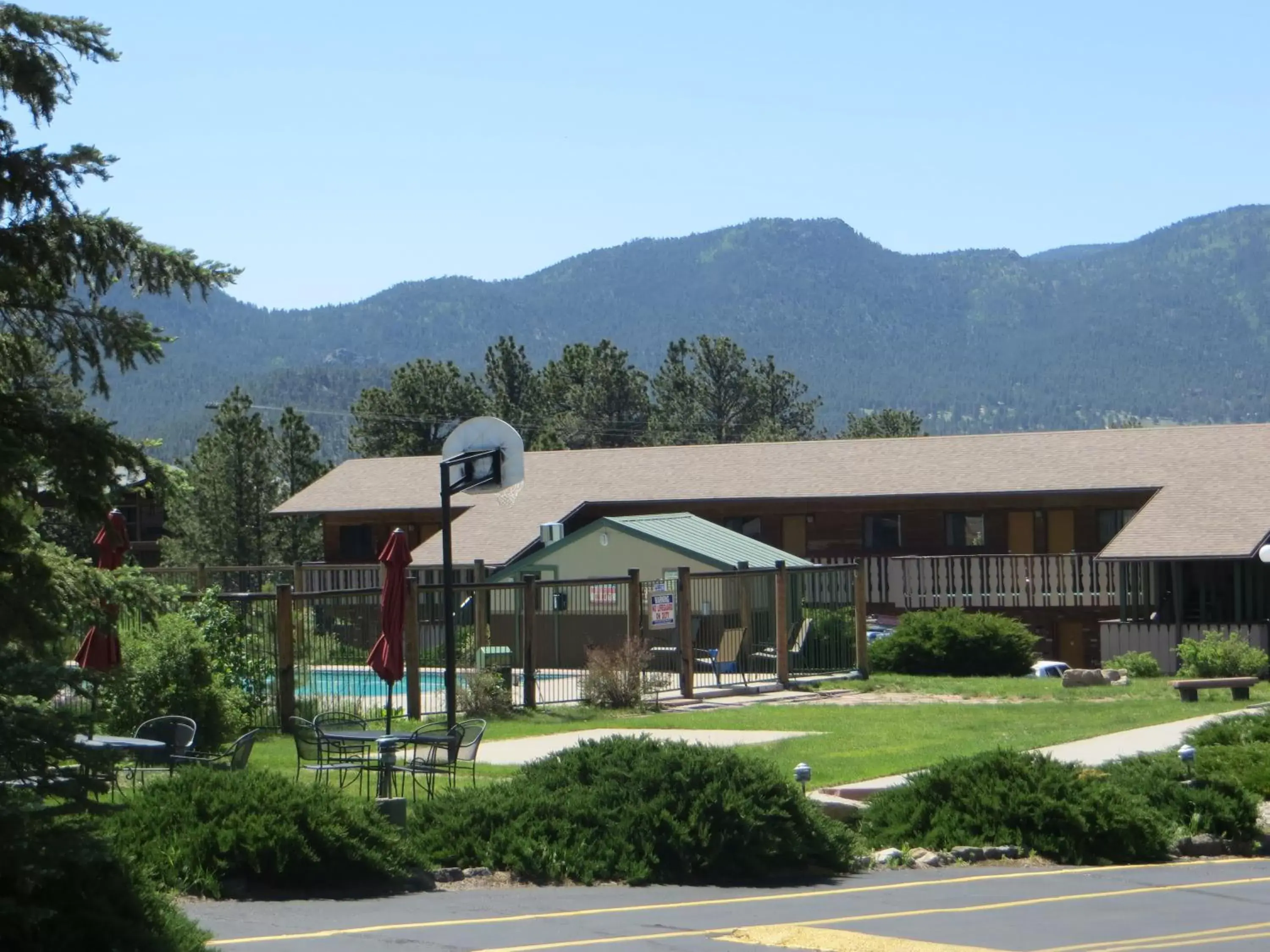 Property building in Blue Door Inn Property building in Blue Door Inn
