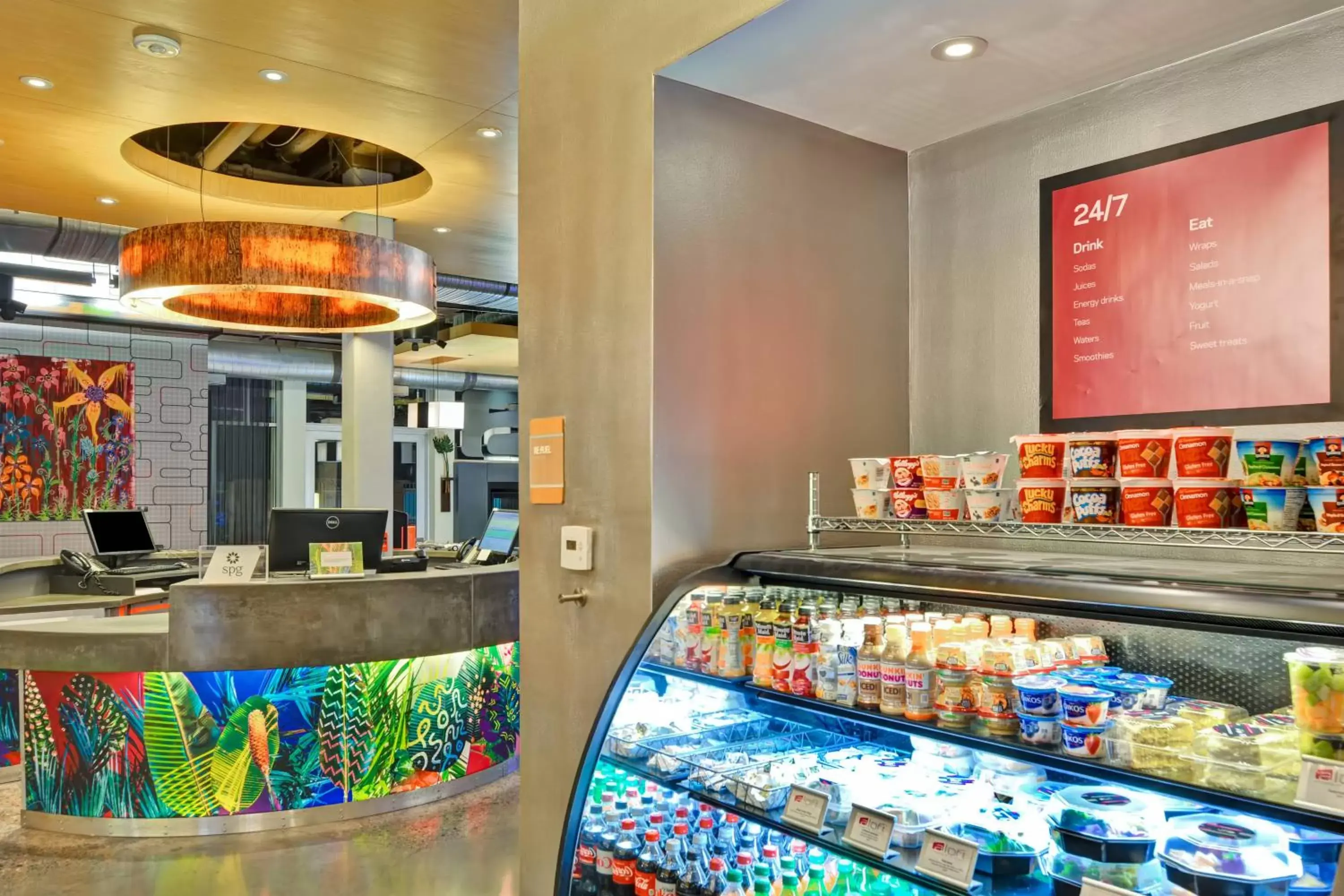 Restaurant/places to eat in Aloft Phoenix Airport