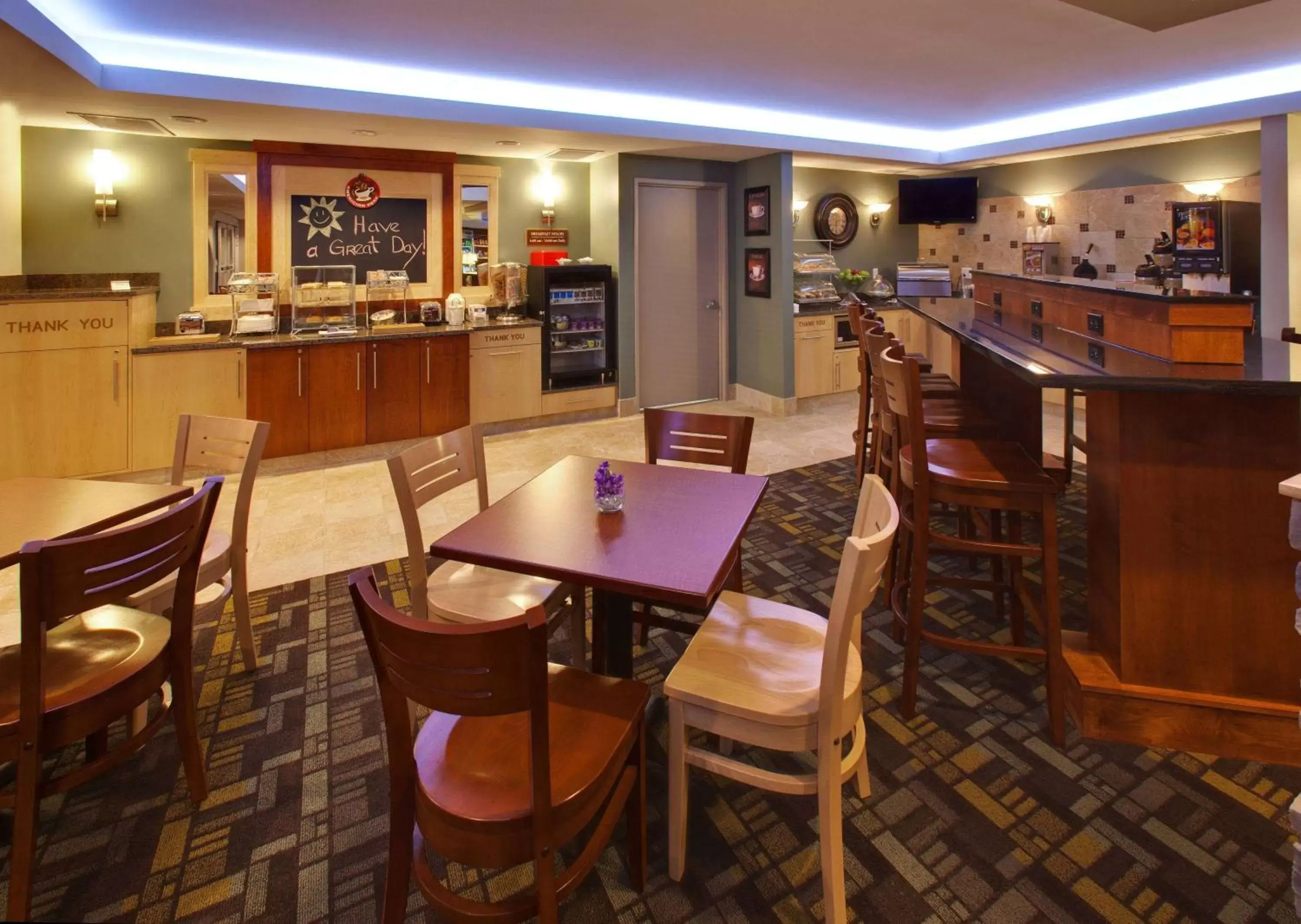 Restaurant/places to eat in AmericInn by Wyndham Fairfield Restaurant/places to eat in AmericInn by Wyndham Fairfield