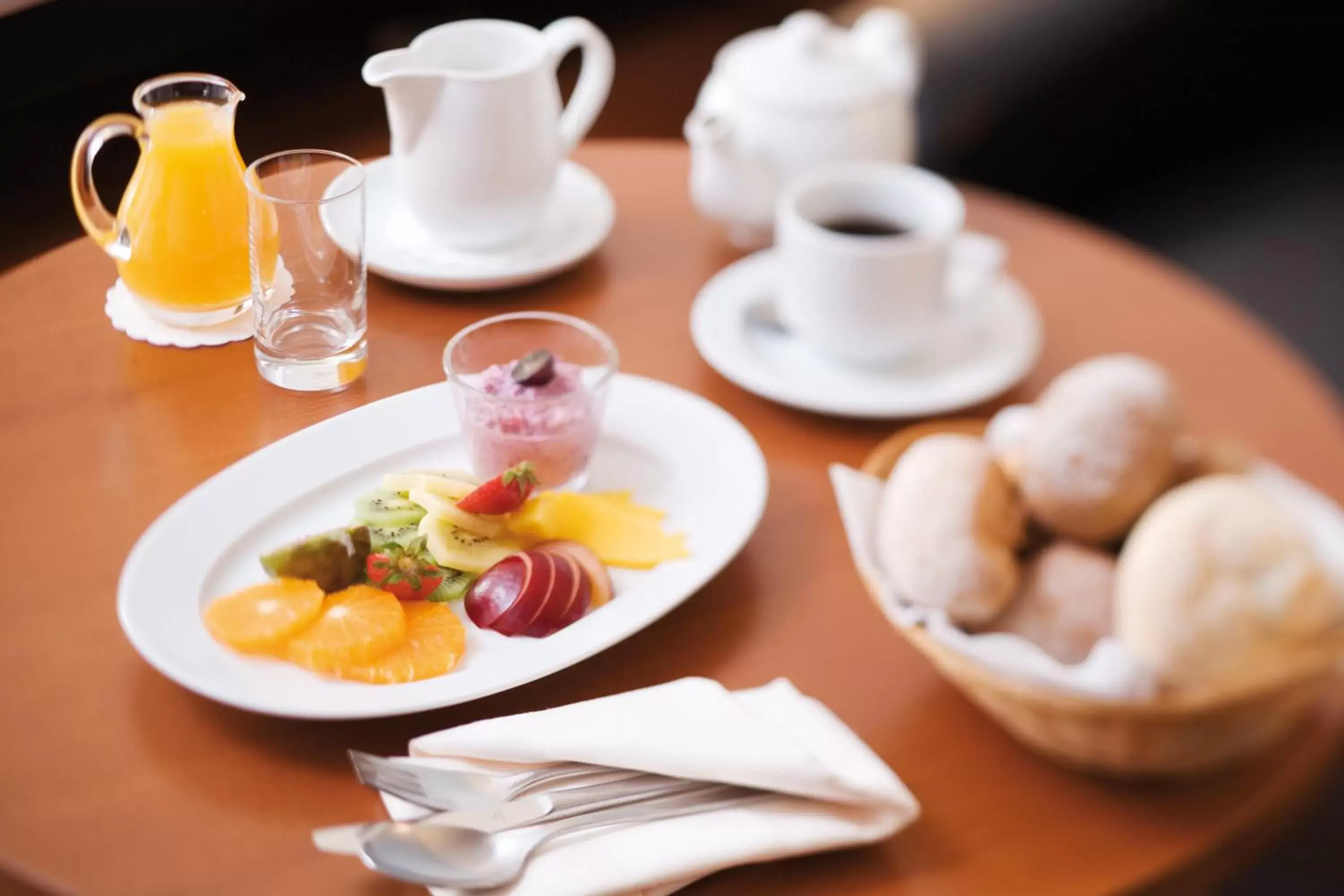 Breakfast in Mövenpick Hotel du Lac Tunis