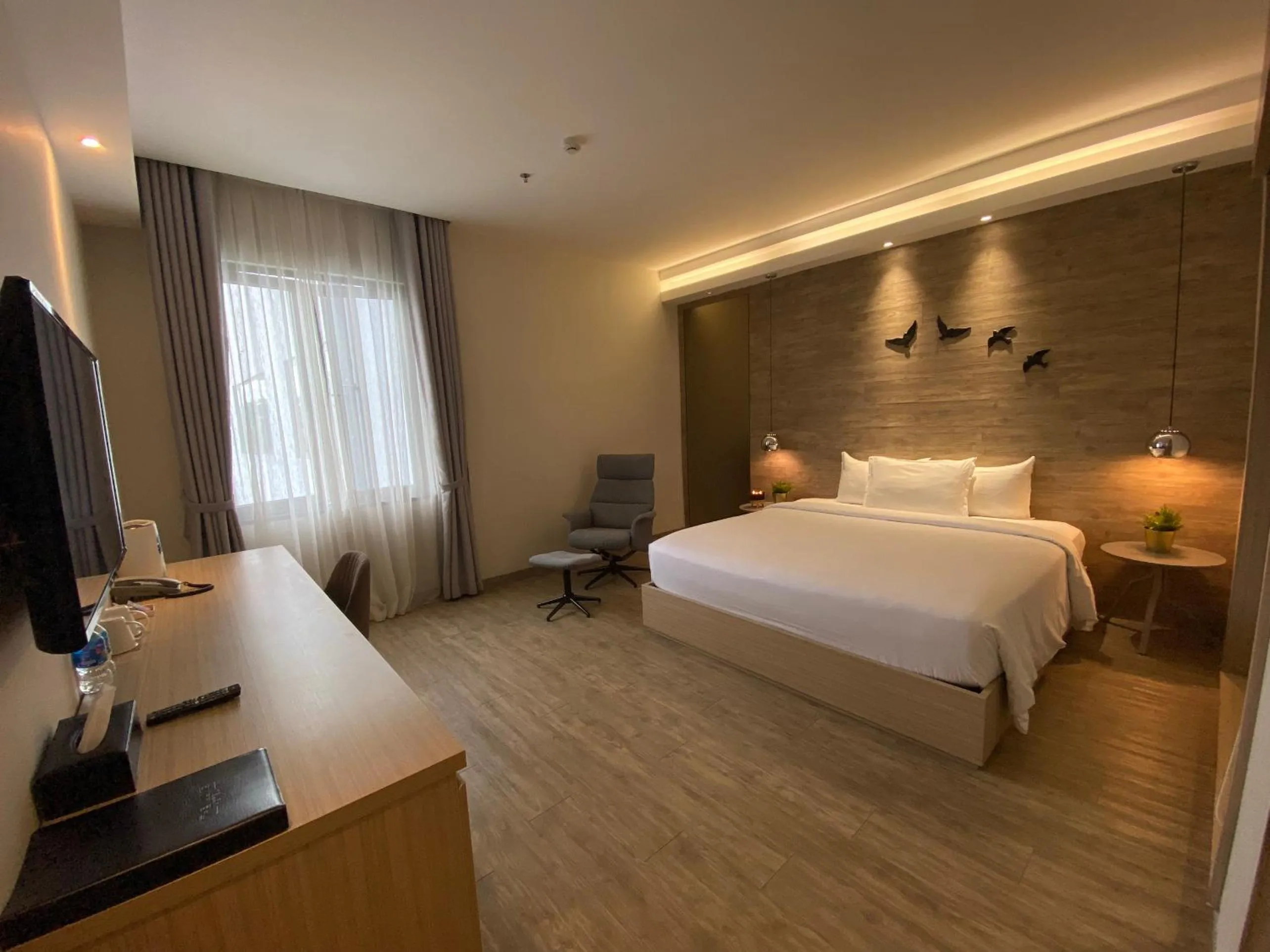 Bed in The Luxe Da Lat