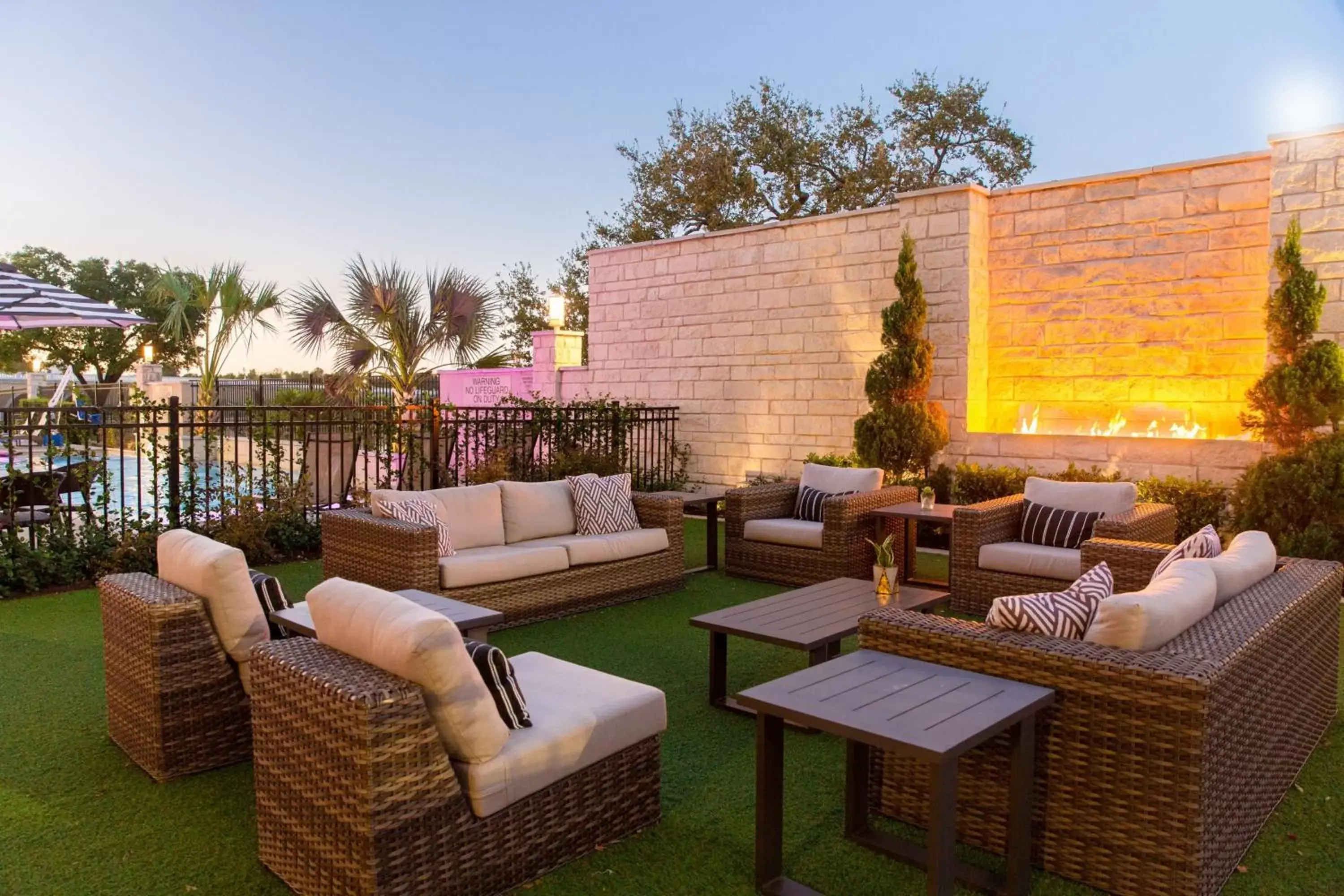 Lounge or bar in SpringHill Suites by Marriott Austin Cedar Park