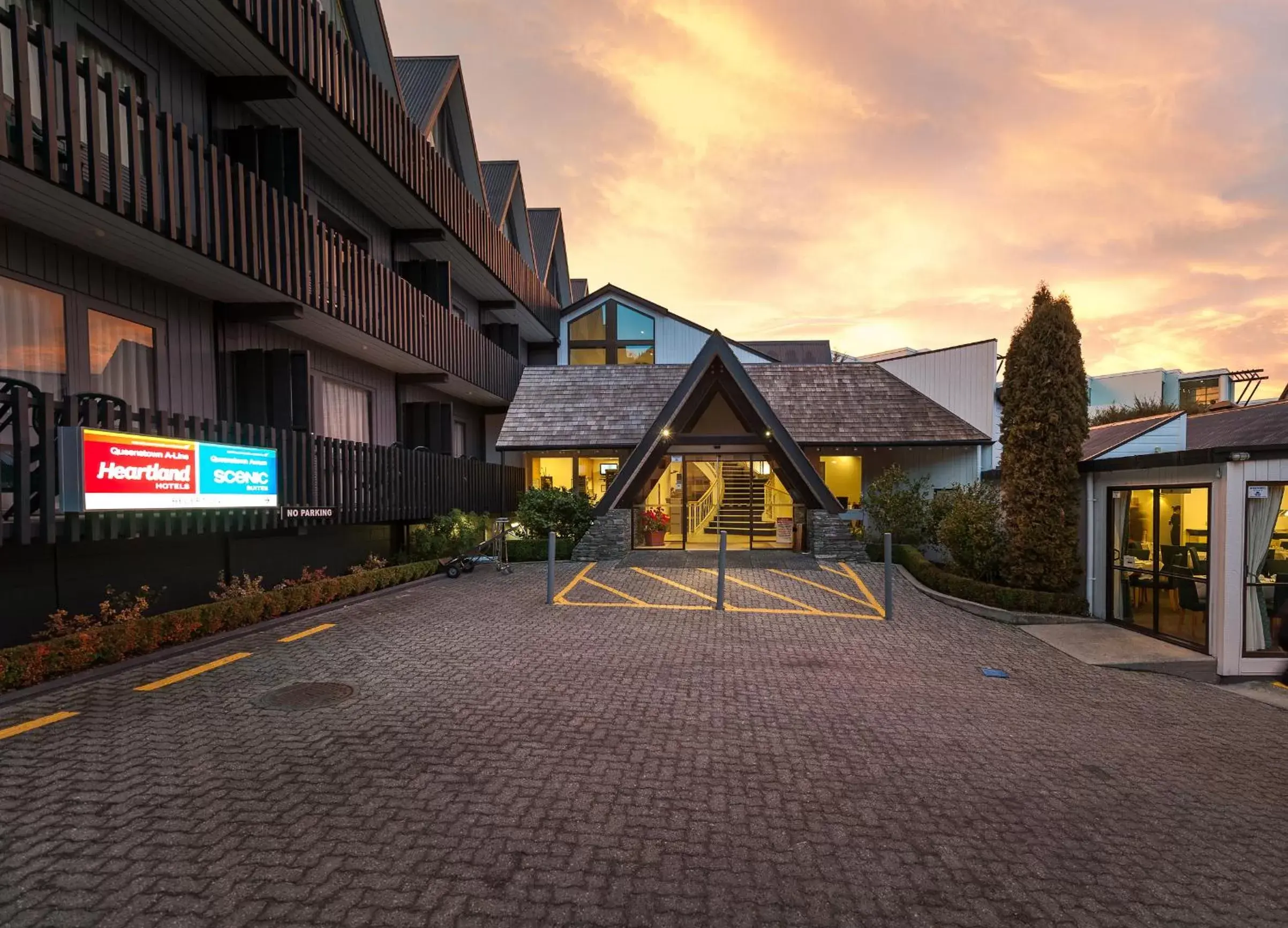 Facade/entrance, Property Building in Heartland Hotel Queenstown