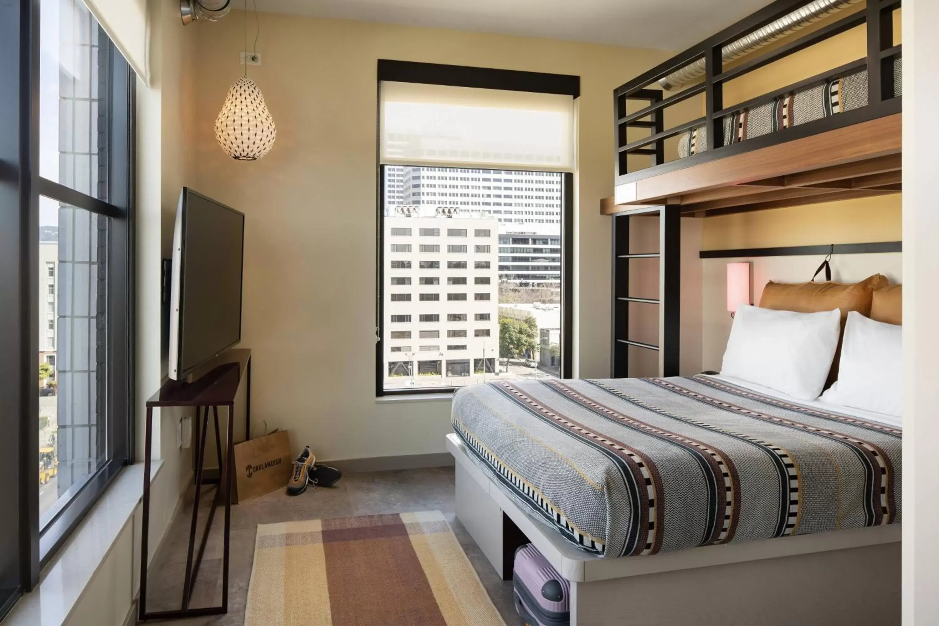 Photo of the whole room, Bed in Moxy Oakland Downtown