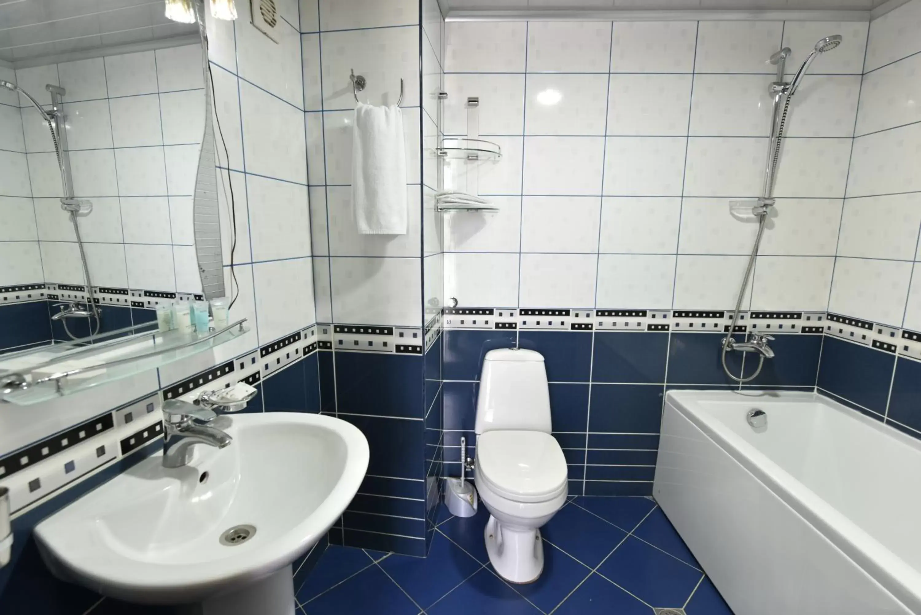 Bathroom in Irmeni Hotel