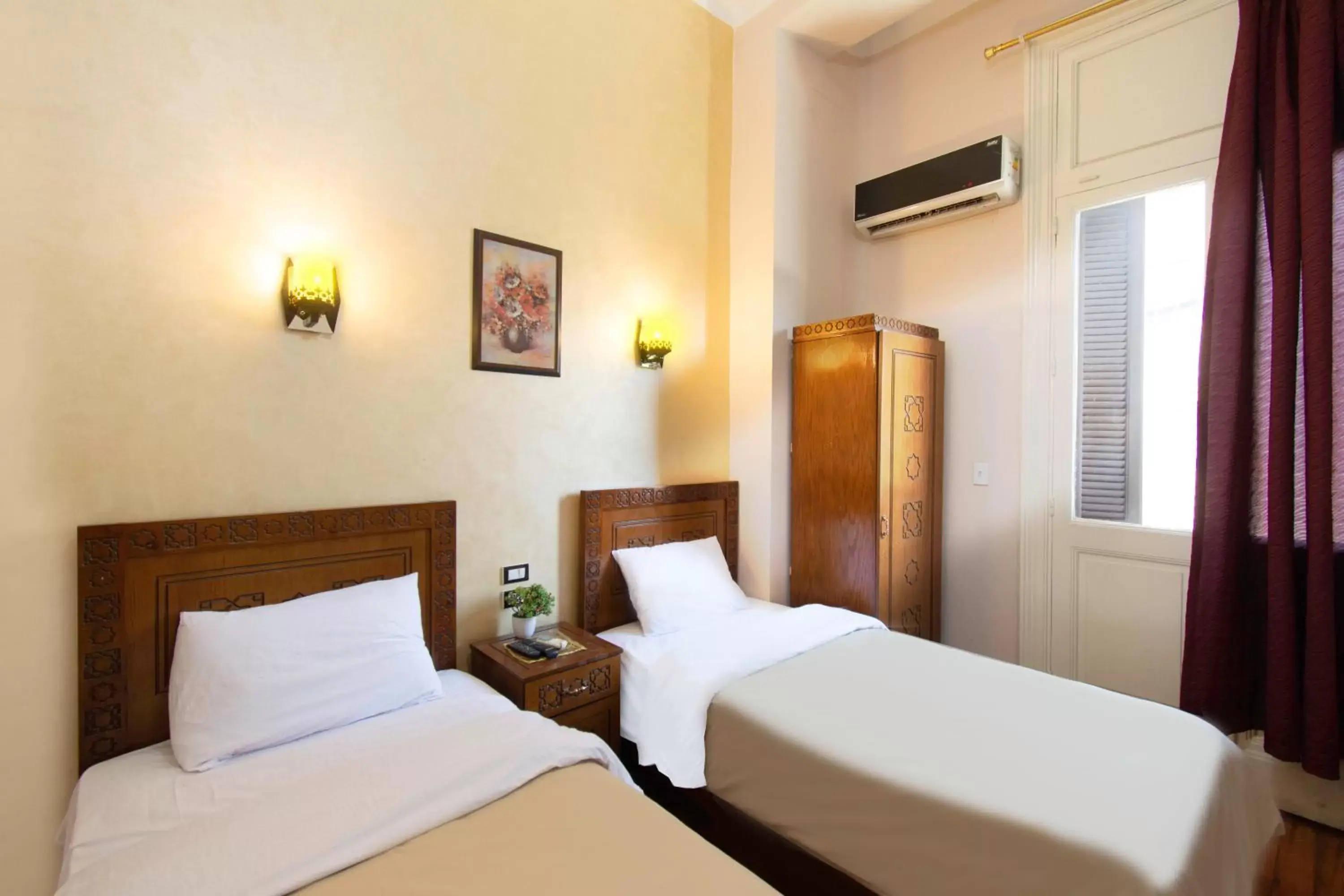 Deluxe Double or Twin Room in Minerva Grand Boutique Deluxe Double or Twin Room in Minerva Grand Boutique