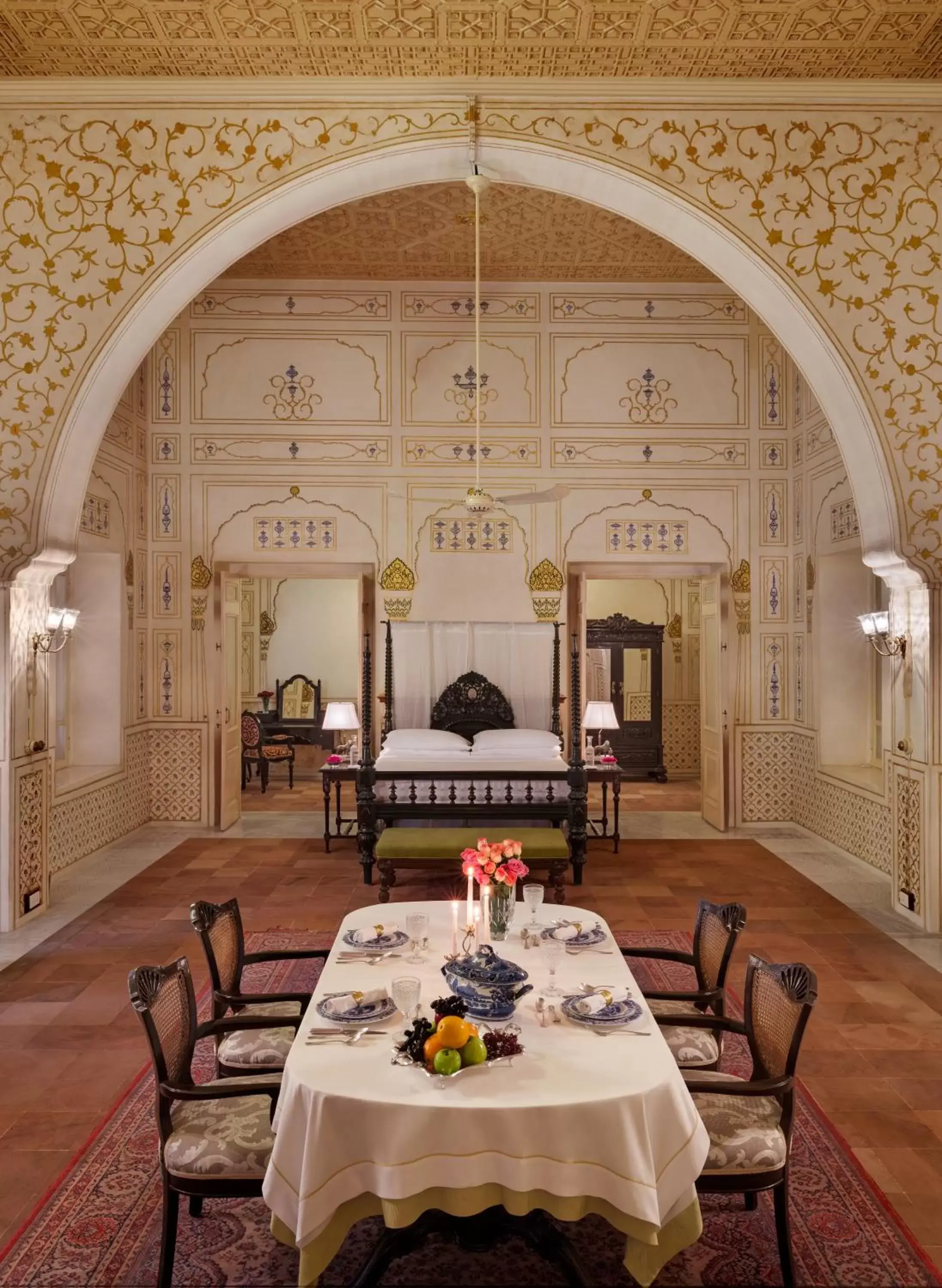 Seating area, Restaurant/Places to Eat in The Laxmi Niwas Palace