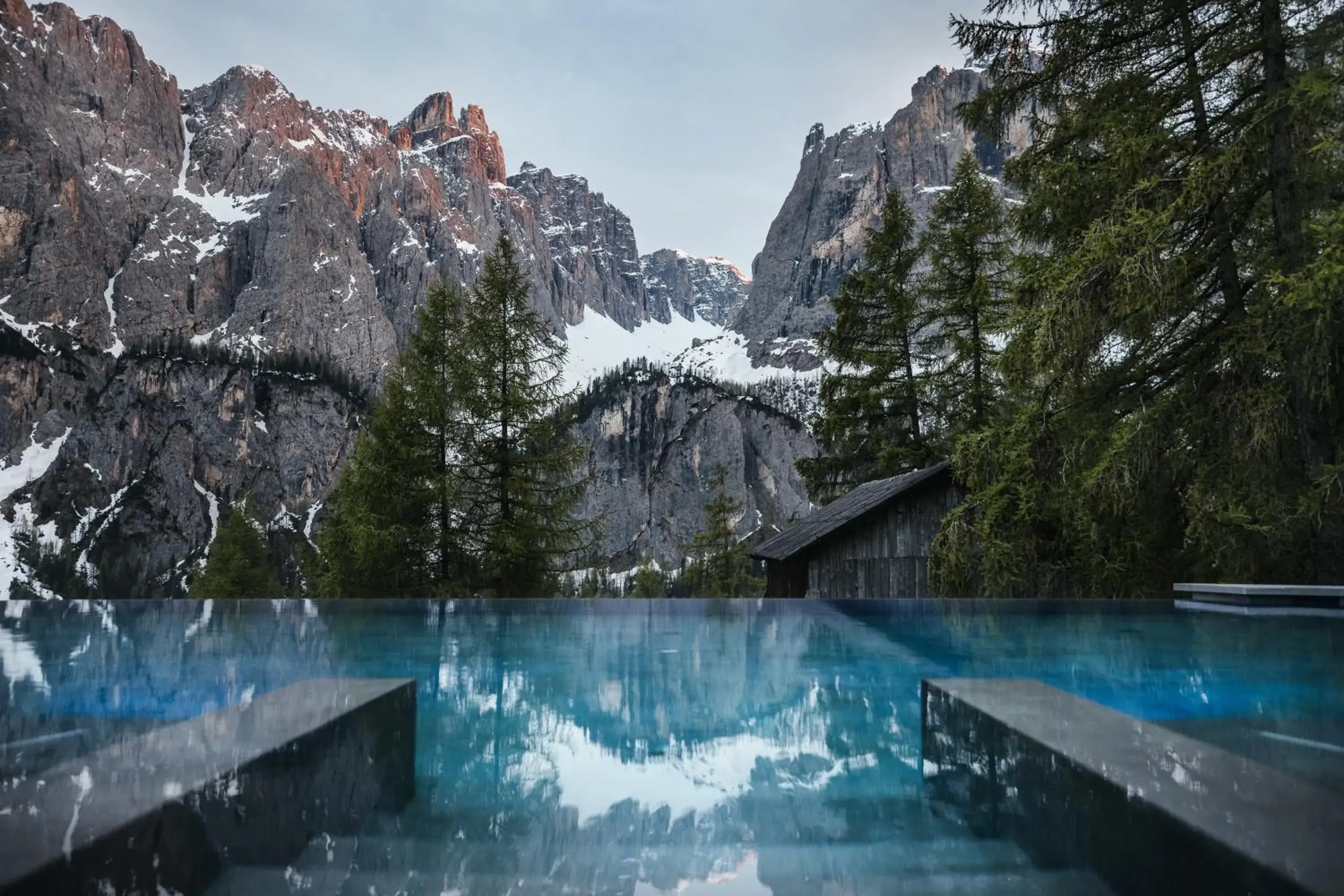 Natural landscape, Swimming Pool in Kolfuschgerhof Mountain Resort