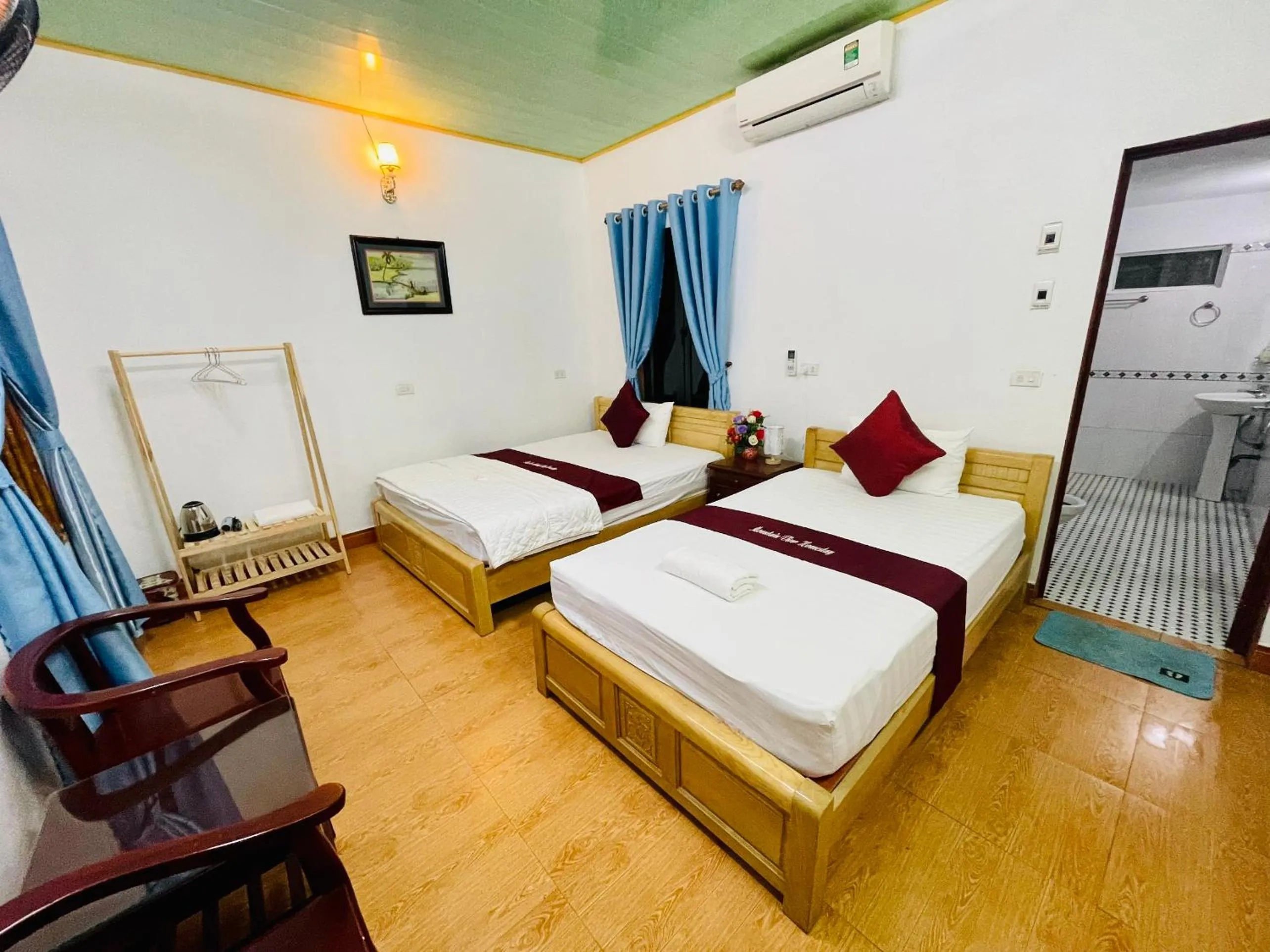 Tam Coc Mountain View Homestay