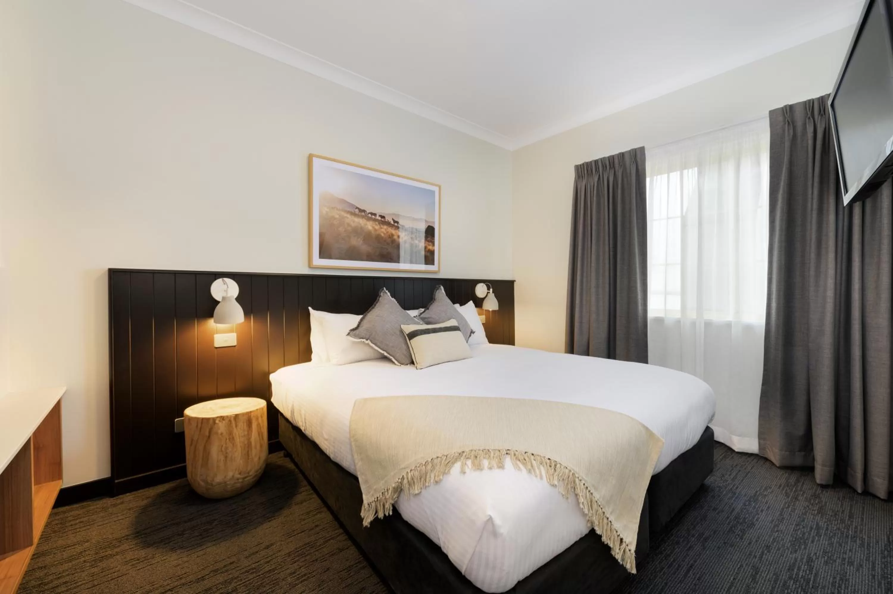 Bed in Parklands Resort Mudgee